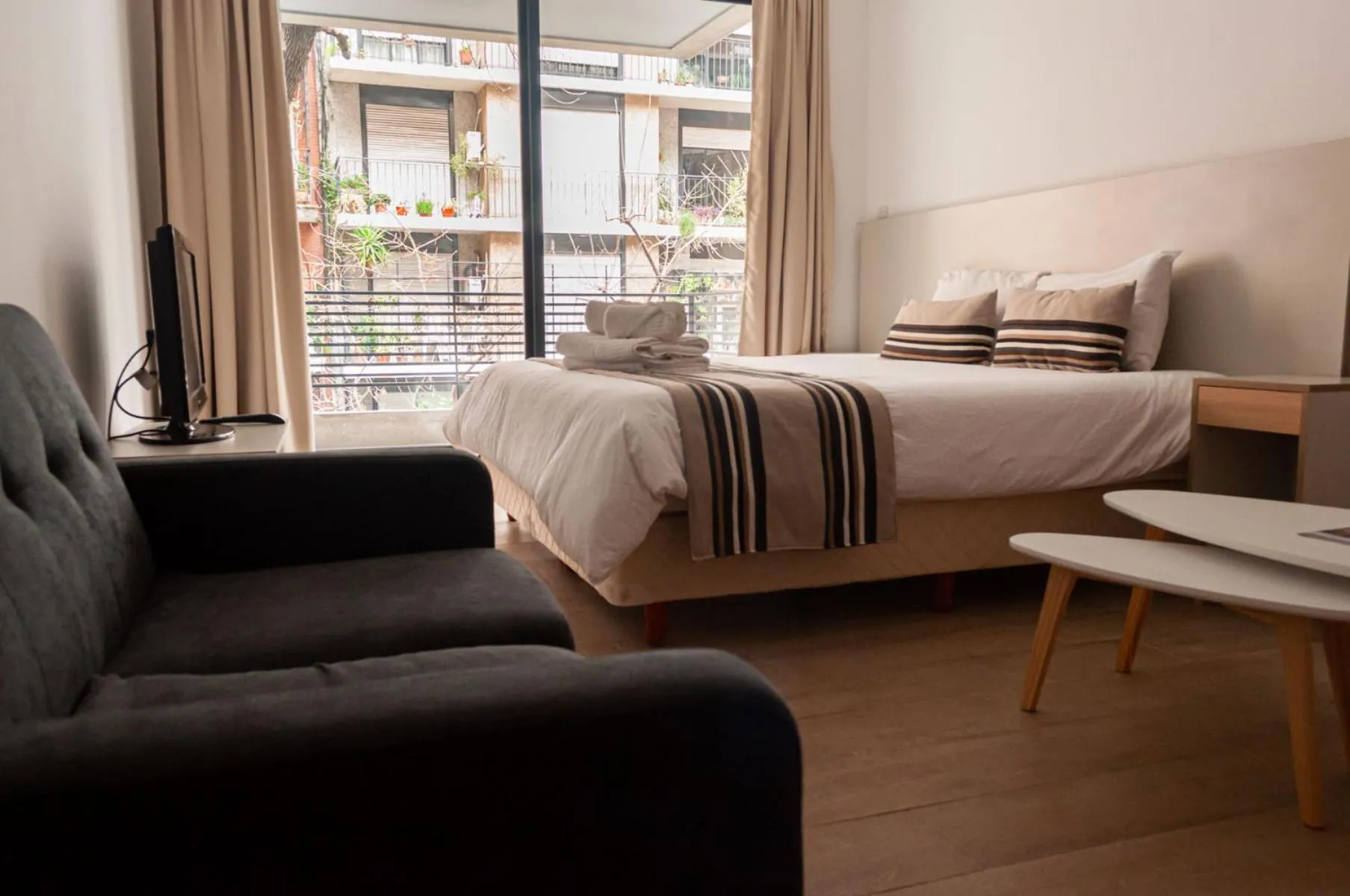 Living room, Bed in Babel Alto