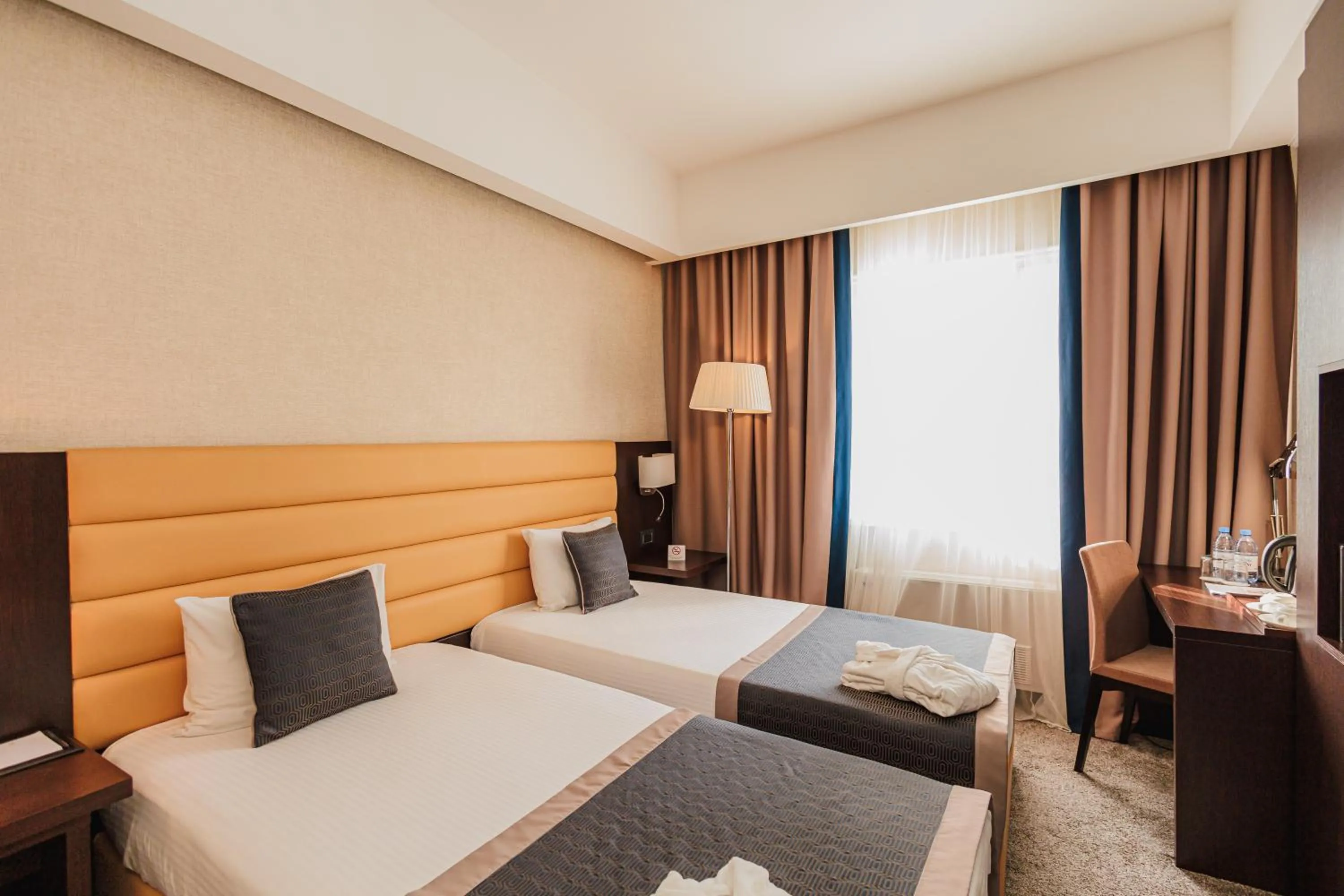 Bed in Comfort Hotel Astana