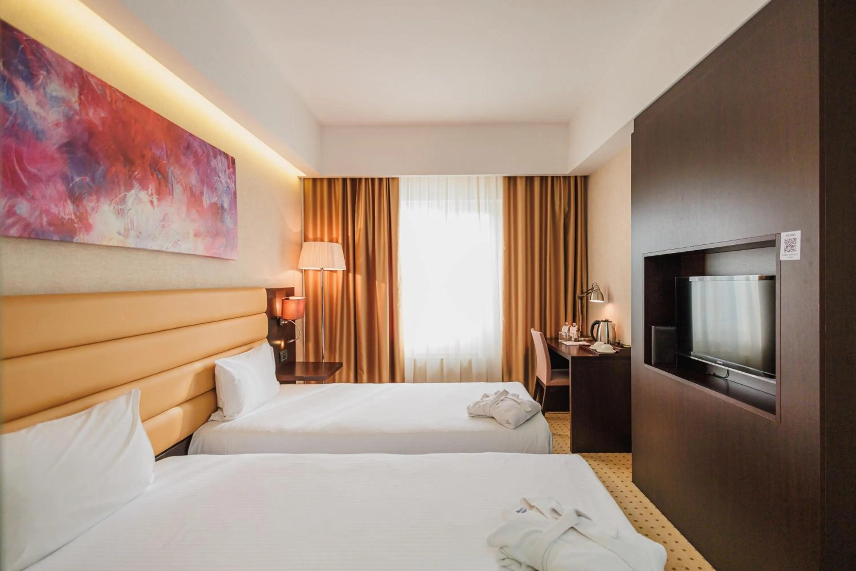 Bed in Comfort Hotel Astana