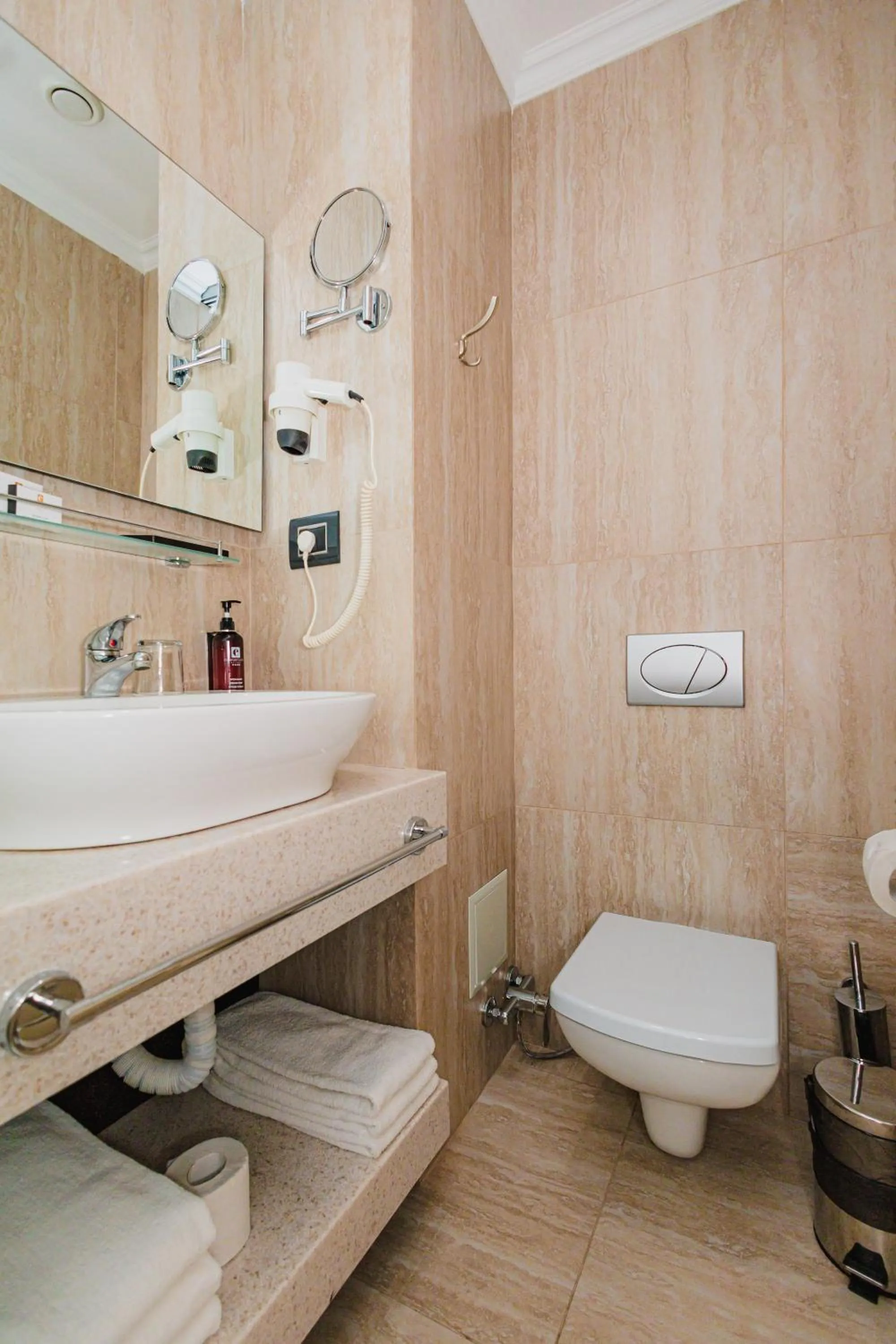 Comfort Hotel Astana