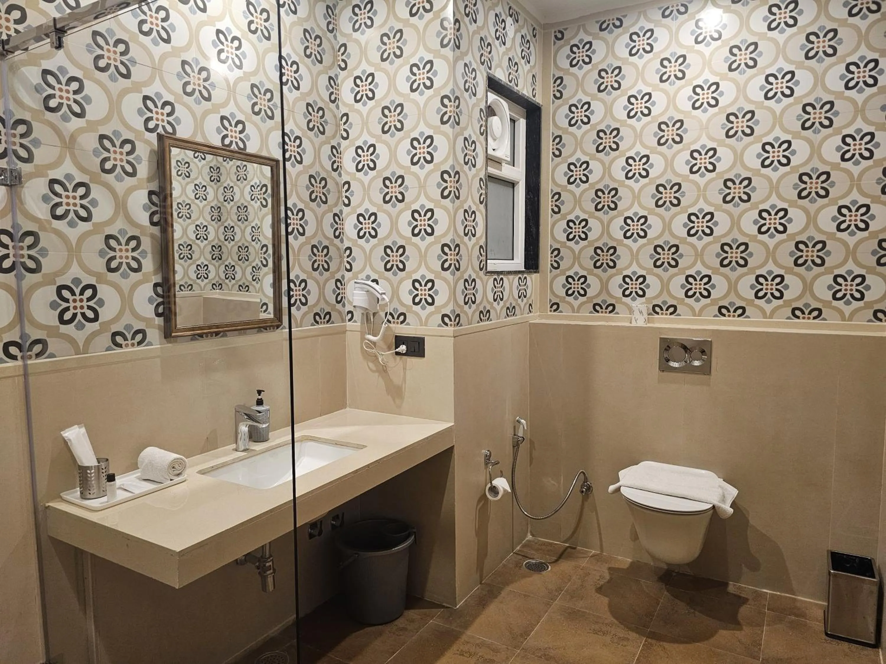 Shower in Umaid Palace - A Lakeside Resort - 25 minutes from Mehandipur Balaji - 20 minutes from Chand Baori Stepwell Abhaneri & 40 minutes from Bhangarh Fort