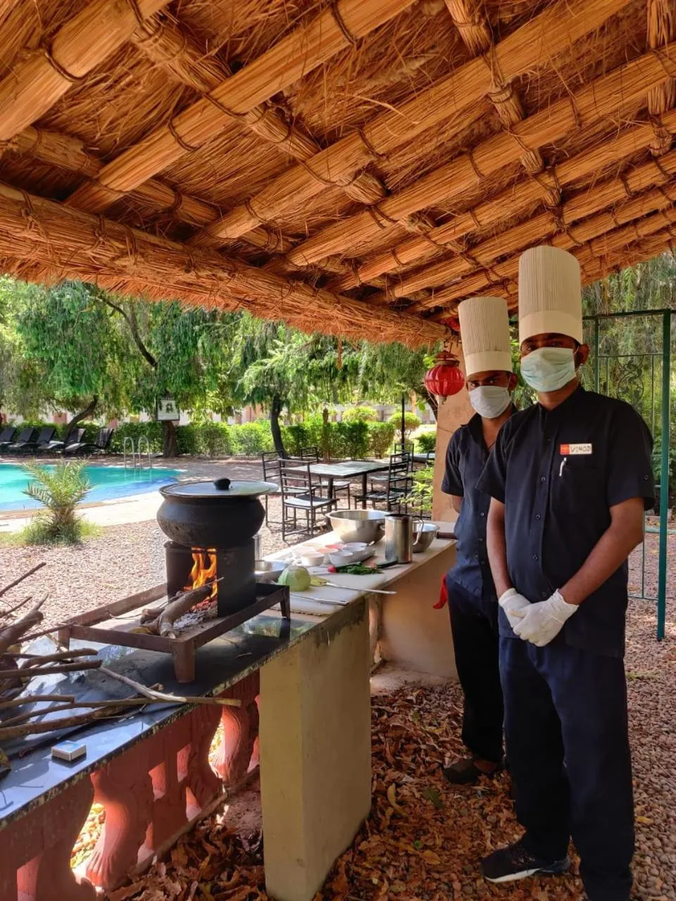 Umaid Palace - A Lakeside Resort - 25 minutes from Mehandipur Balaji - 20 minutes from Chand Baori Stepwell Abhaneri & 40 minutes from Bhangarh Fort