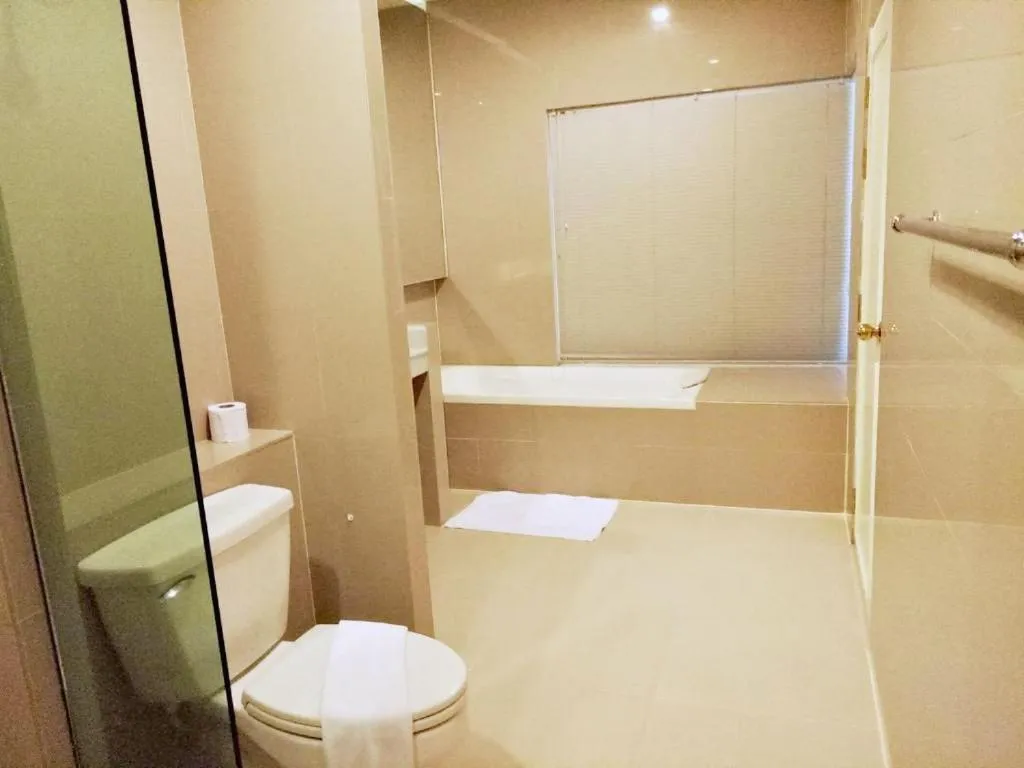 Toilet in Khuang Singh Residence & Hotel Chiangmai