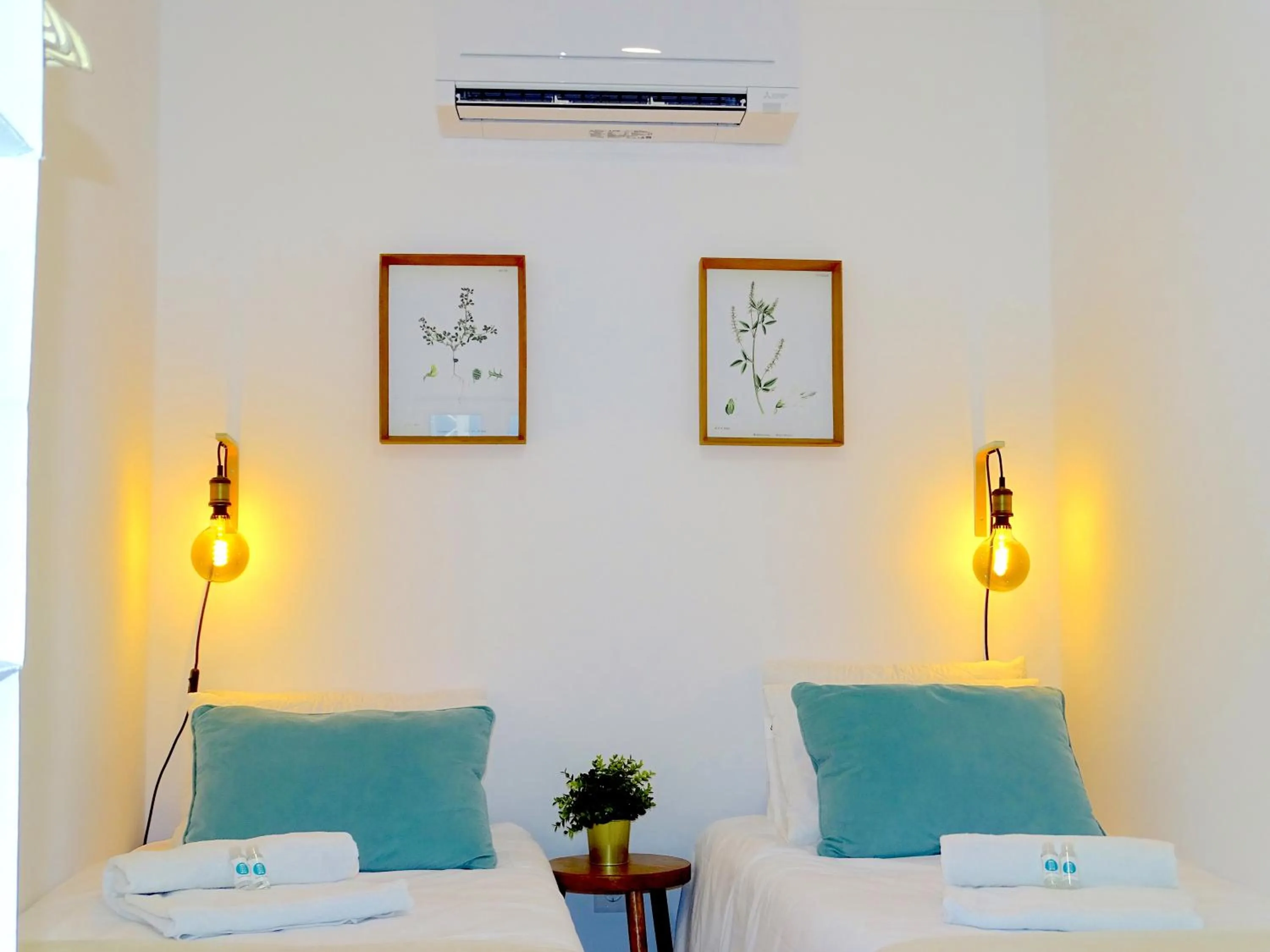 Bed in Apartments Center Lisboa