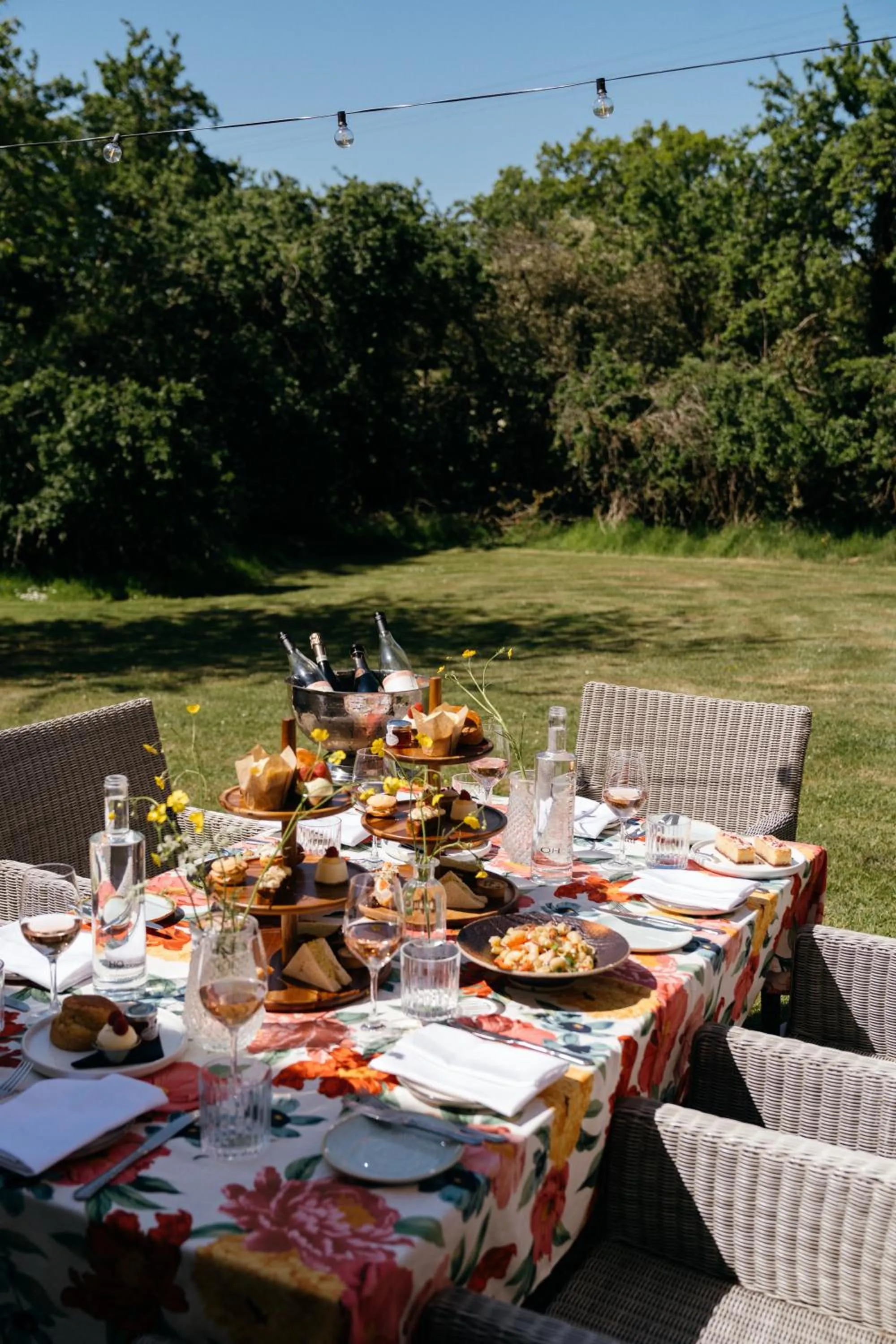 Dining area in Retreat East