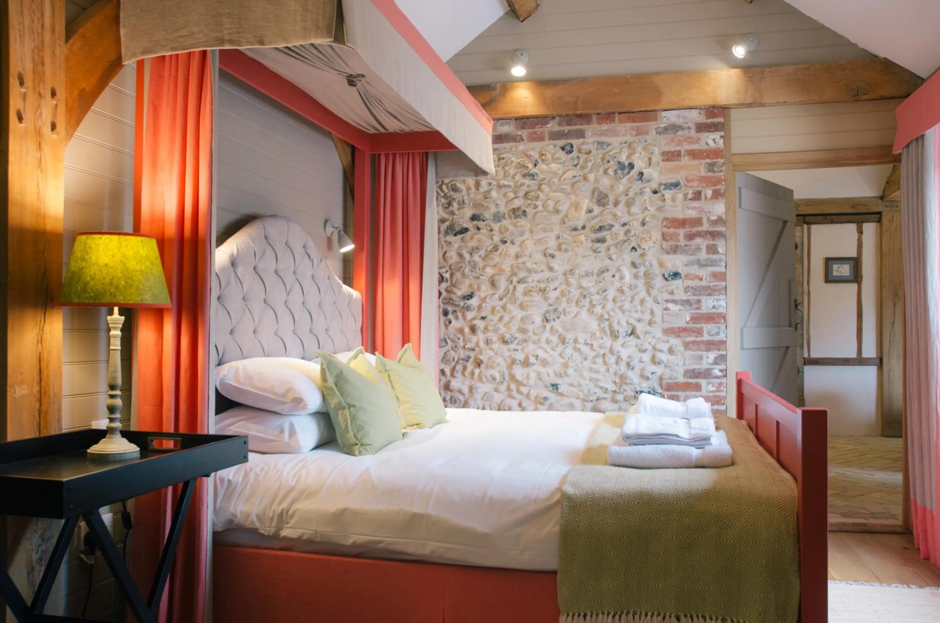 Restaurant/places to eat, Bed in Retreat East