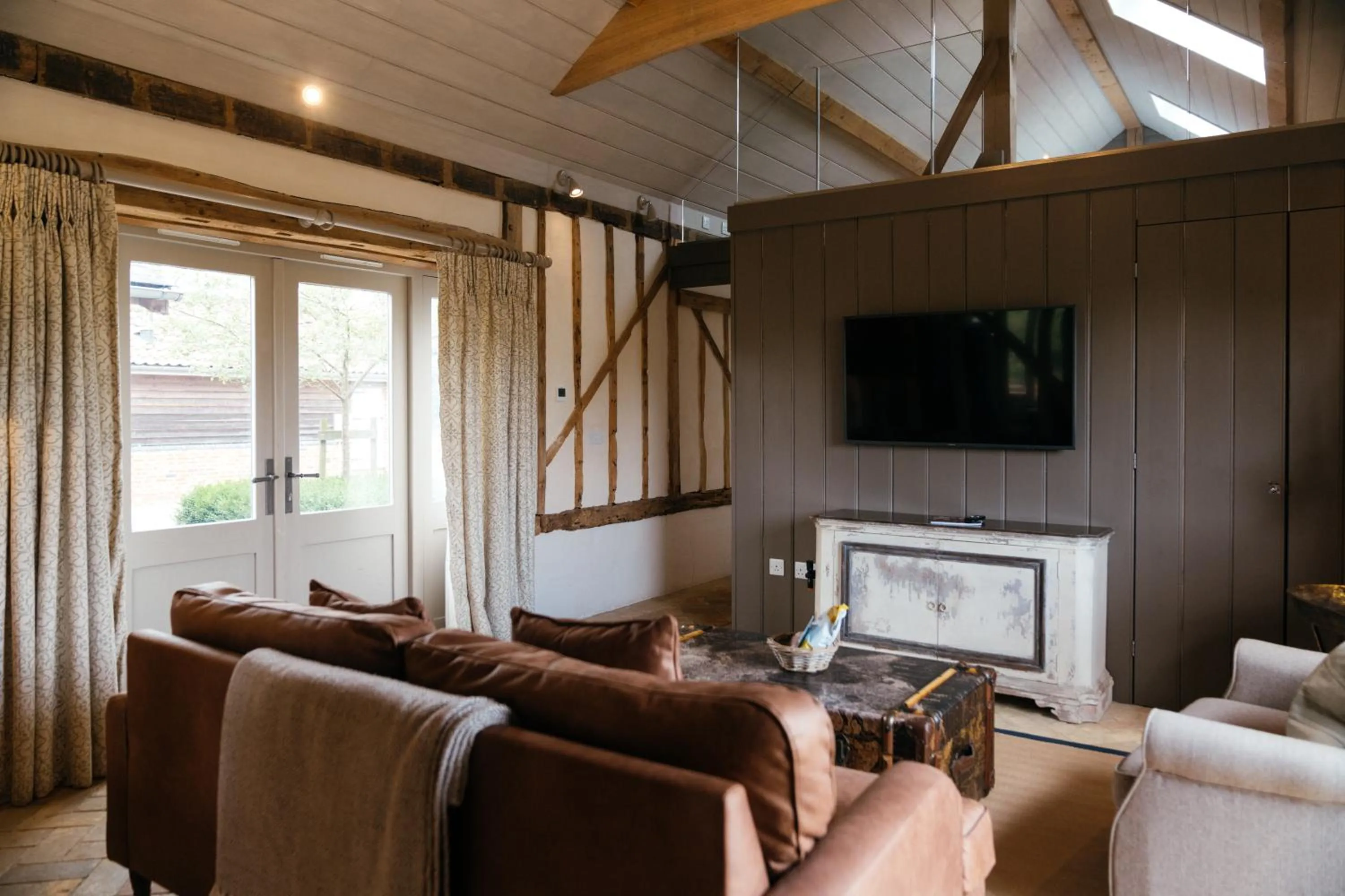 Living room in Retreat East