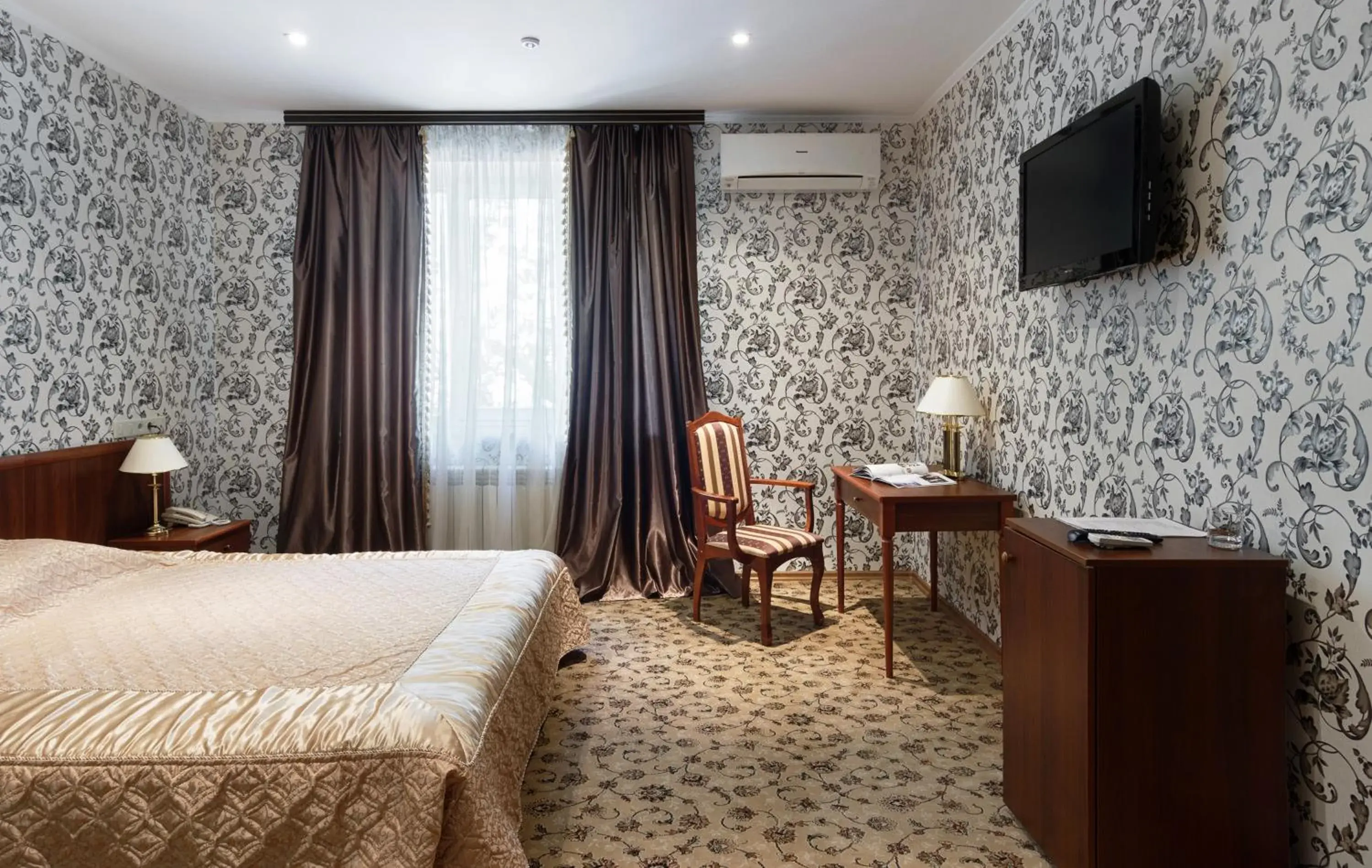 Premium Double Room in Britaniya Premium Double Room in Britaniya