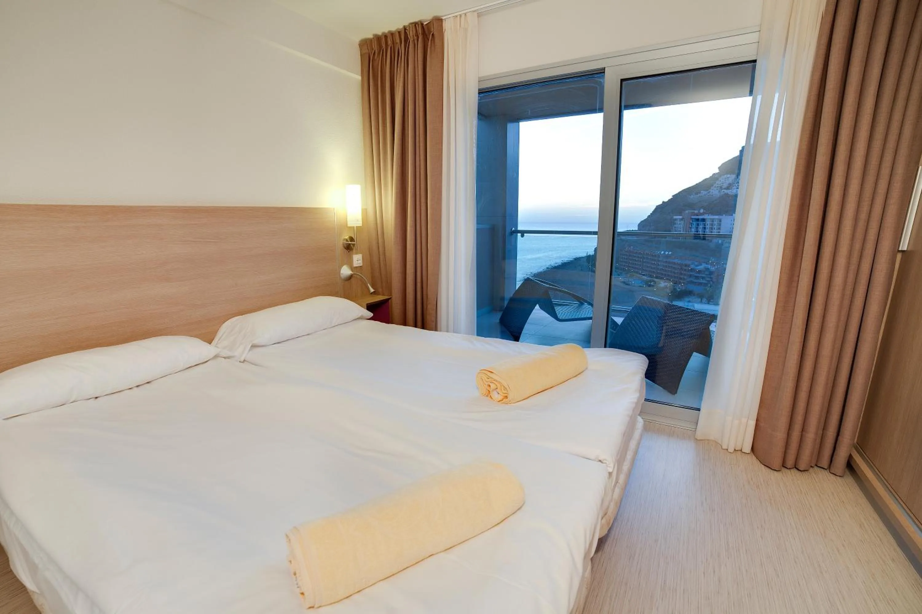 Other, Bed in Riviera Vista