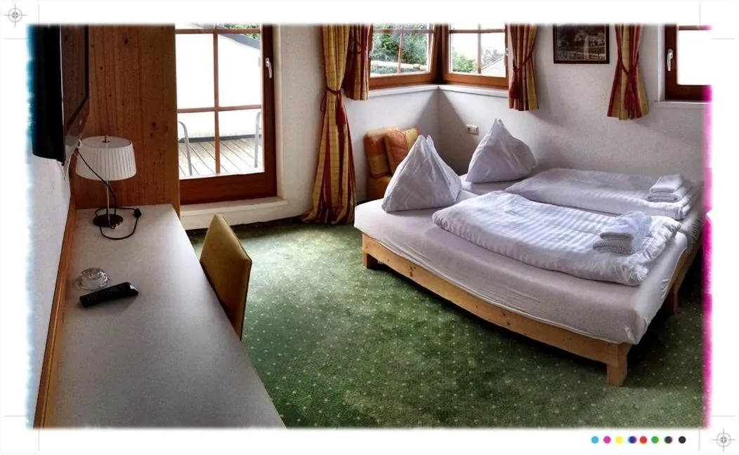 Bed in Hotel St. Florian - Kaprun