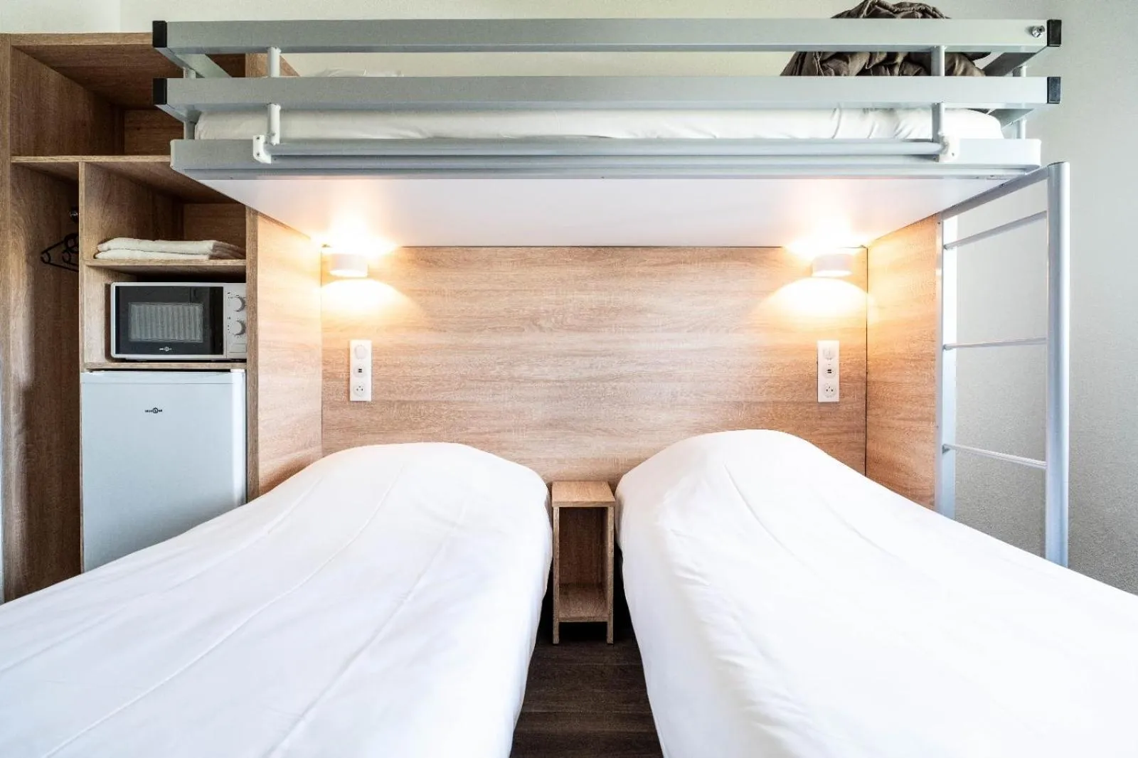 Bed in KYRIAD DIRECT BRIGNOLES - Provence Verte