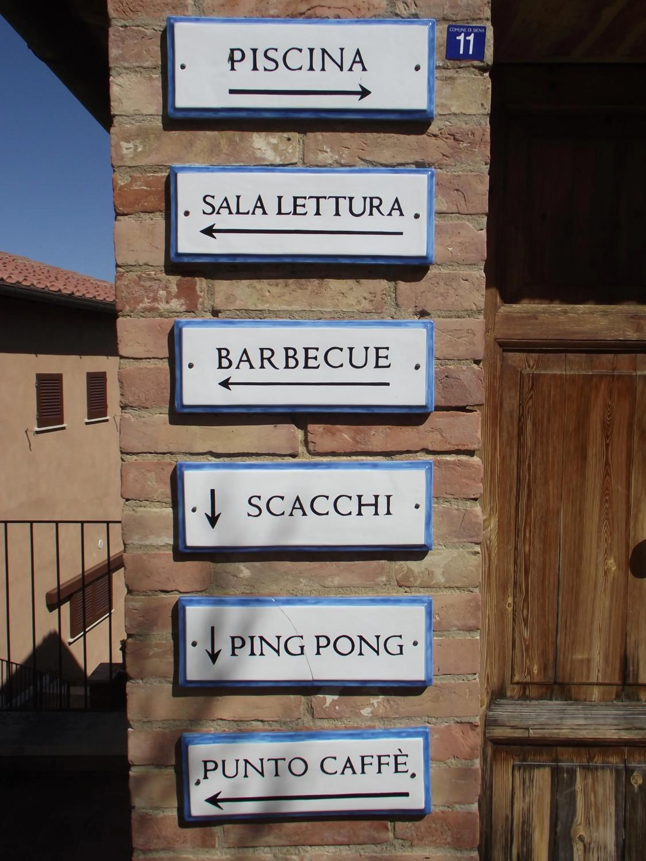 Decorative detail in Residence Le Meridiane