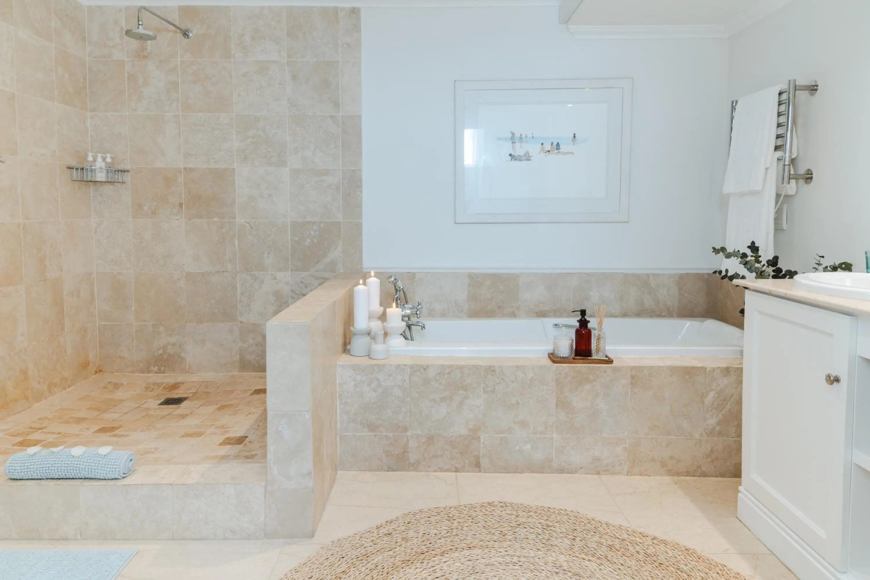 Bathroom in Last Word Long Beach