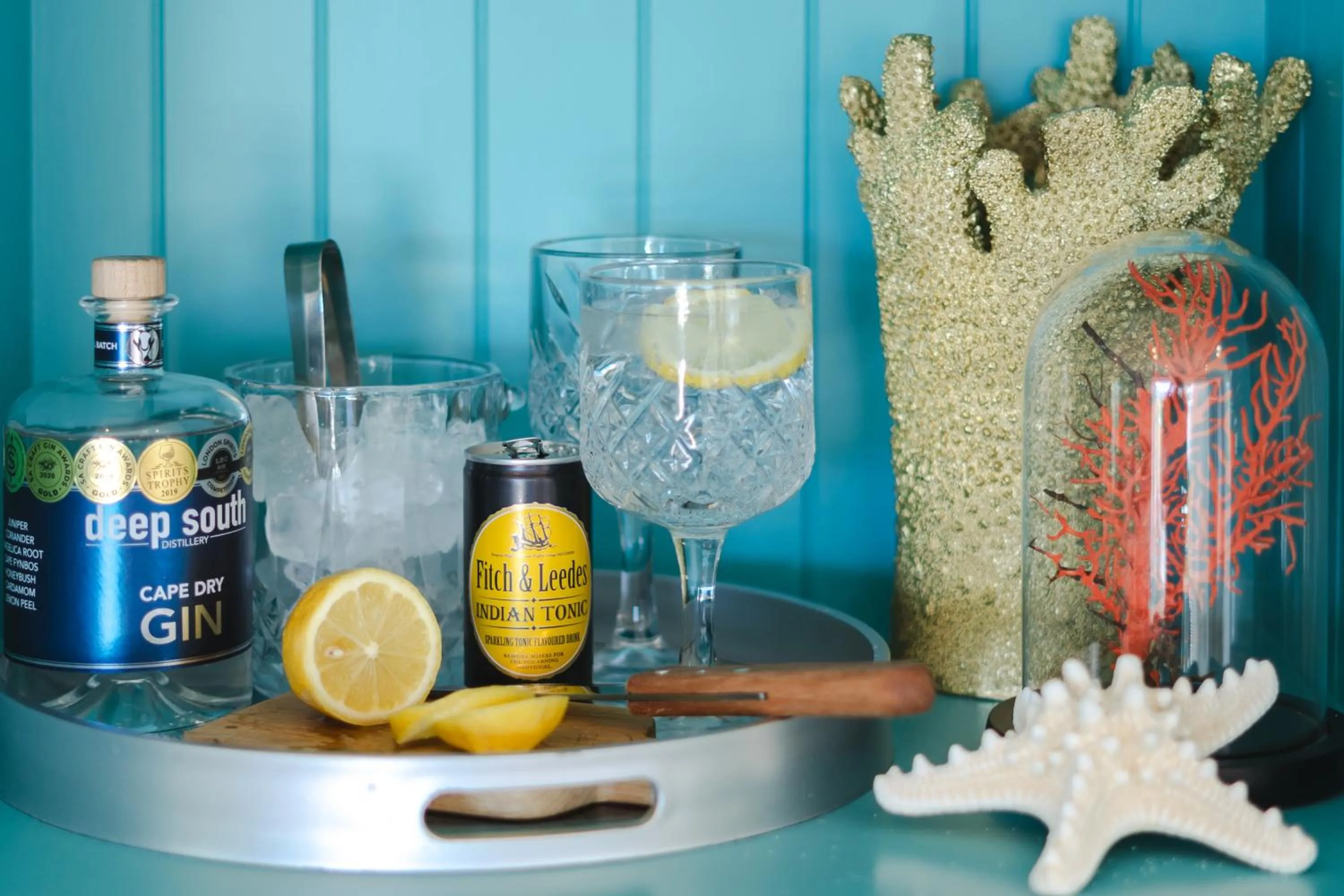 Food and drinks in Last Word Long Beach