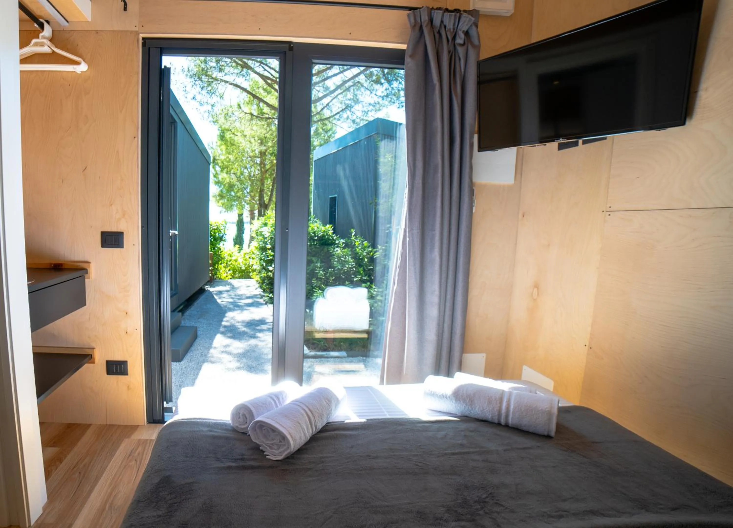 Property building, Bed in Concept Village Piccola Gardiola