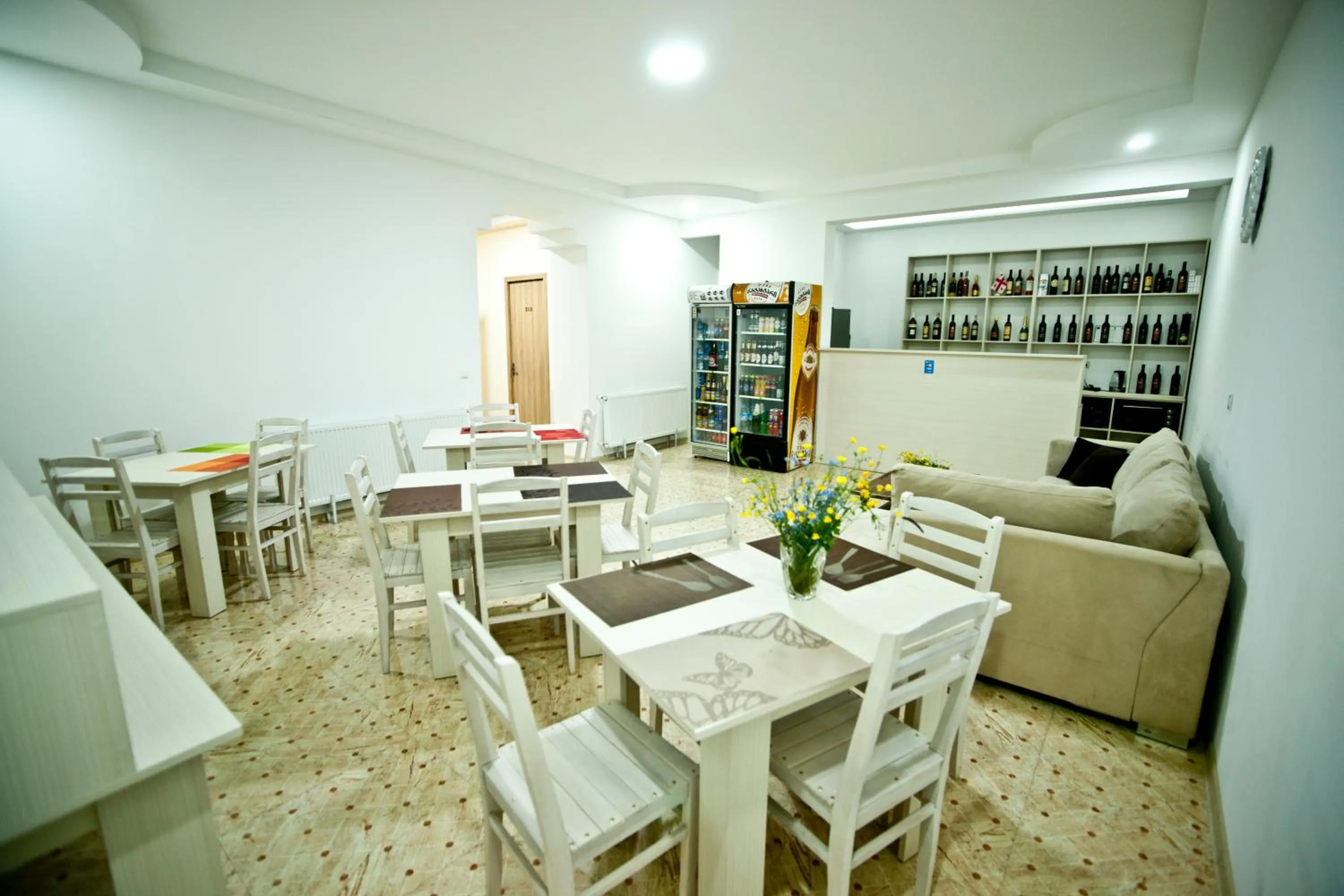 Restaurant/places to eat in Hotel NOA Kazbegi