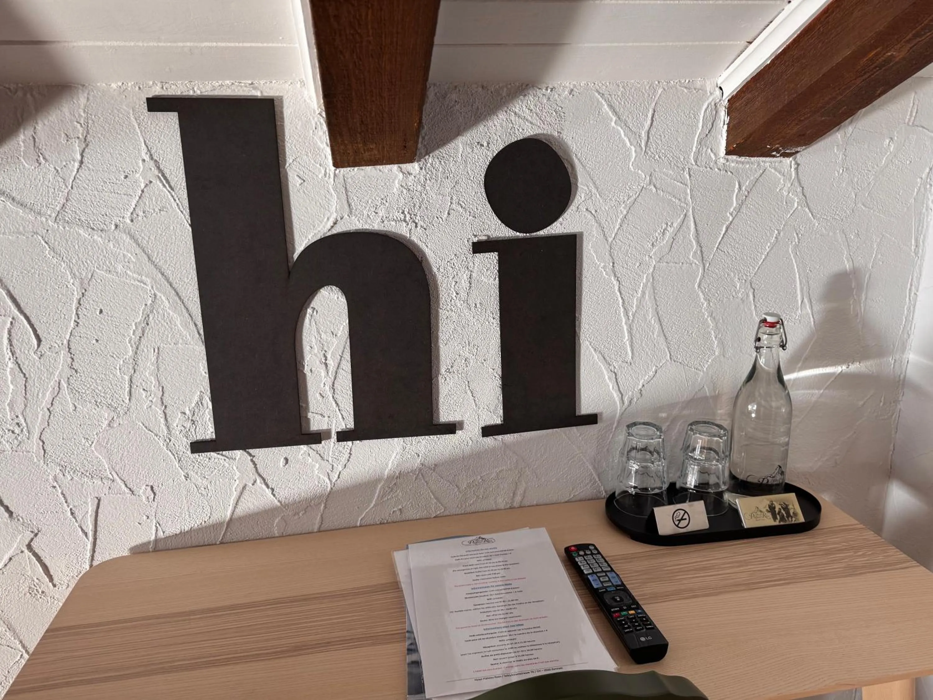 Text overlay in Hotel Plateau Rosa