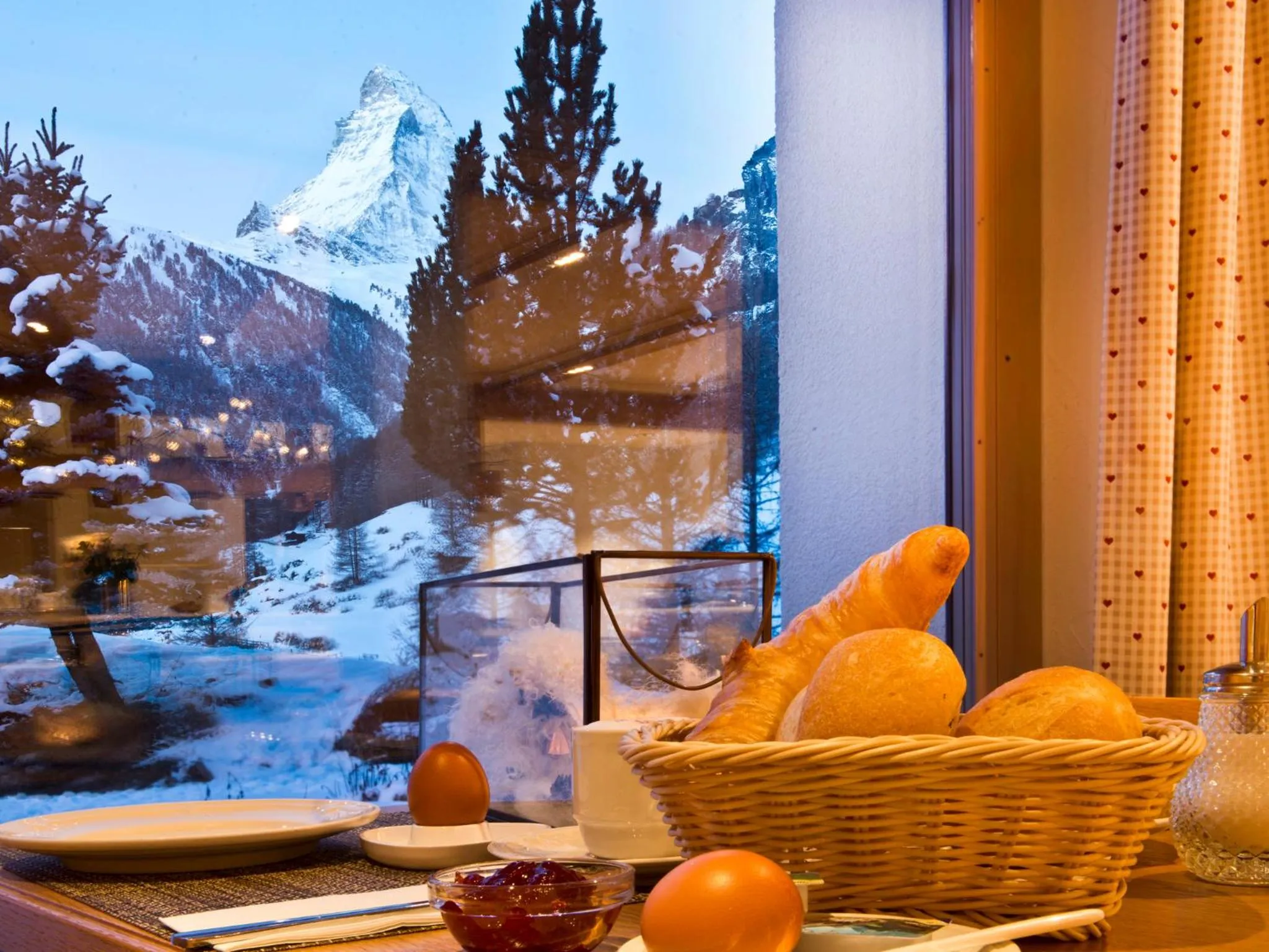 Breakfast in Hotel Plateau Rosa