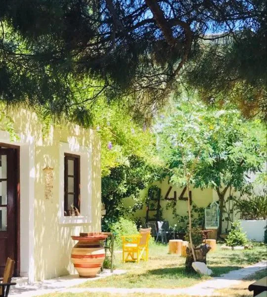 Natural landscape in Giannakis Filoxenia