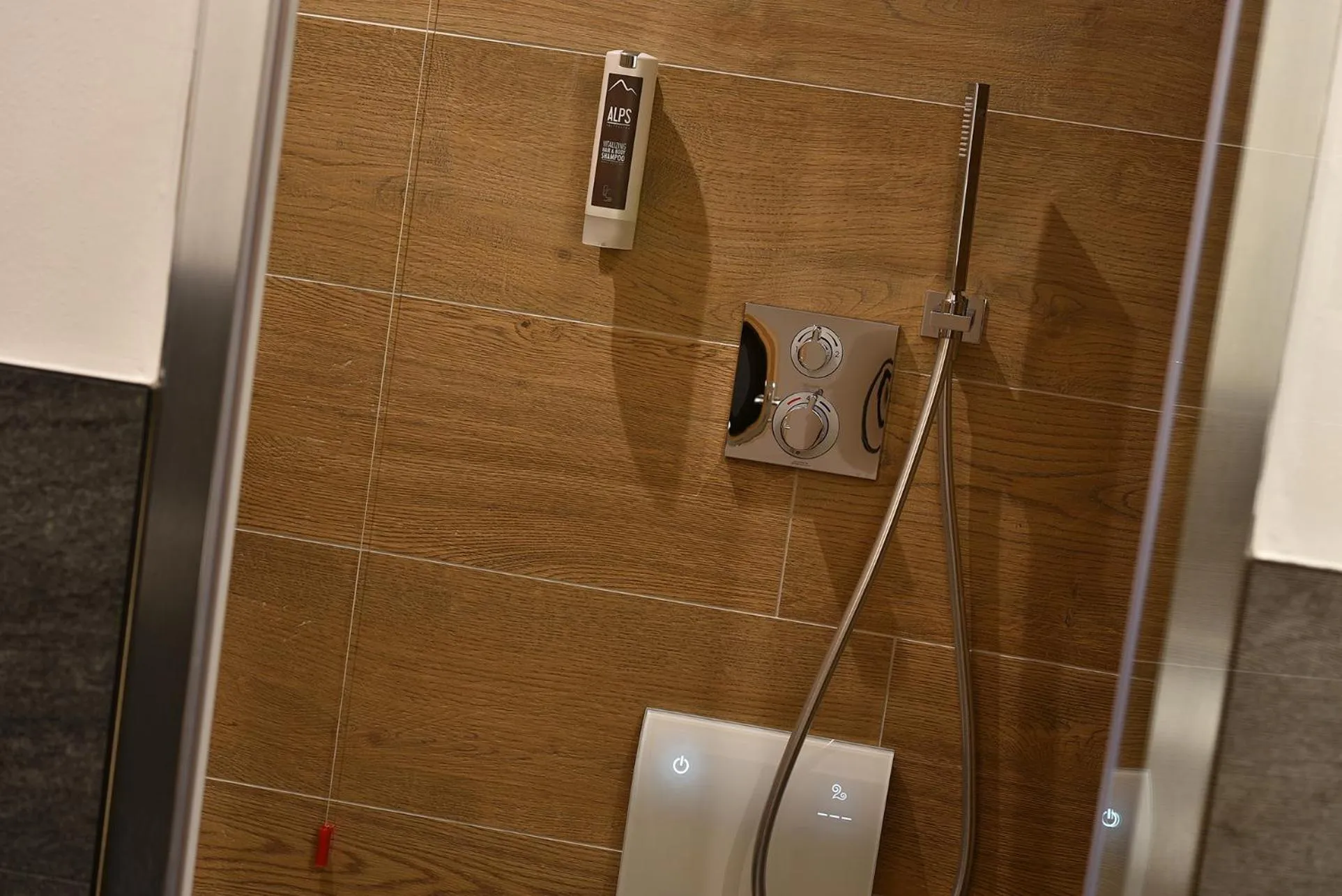 Bathroom in Hotel Bucaneve