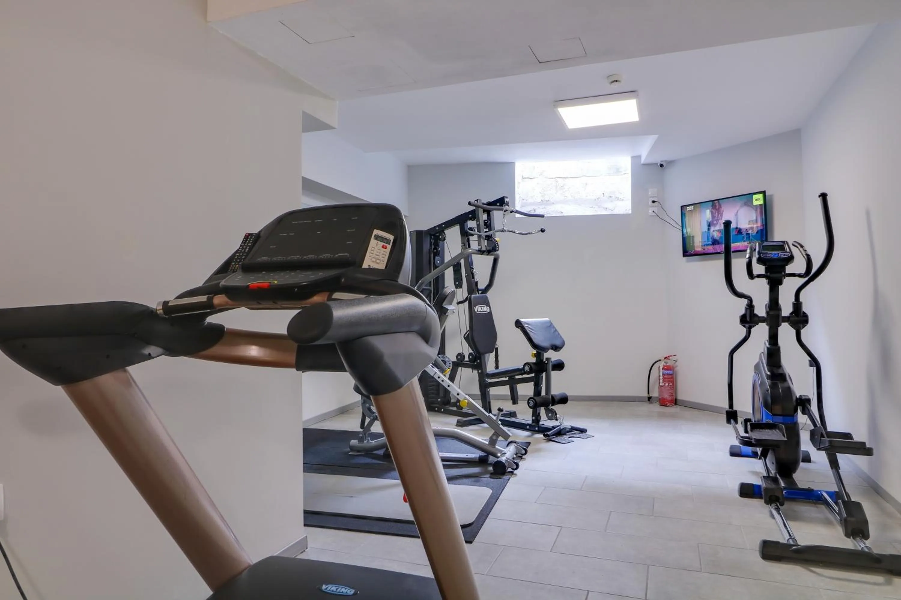 Fitness centre/facilities in athensotel