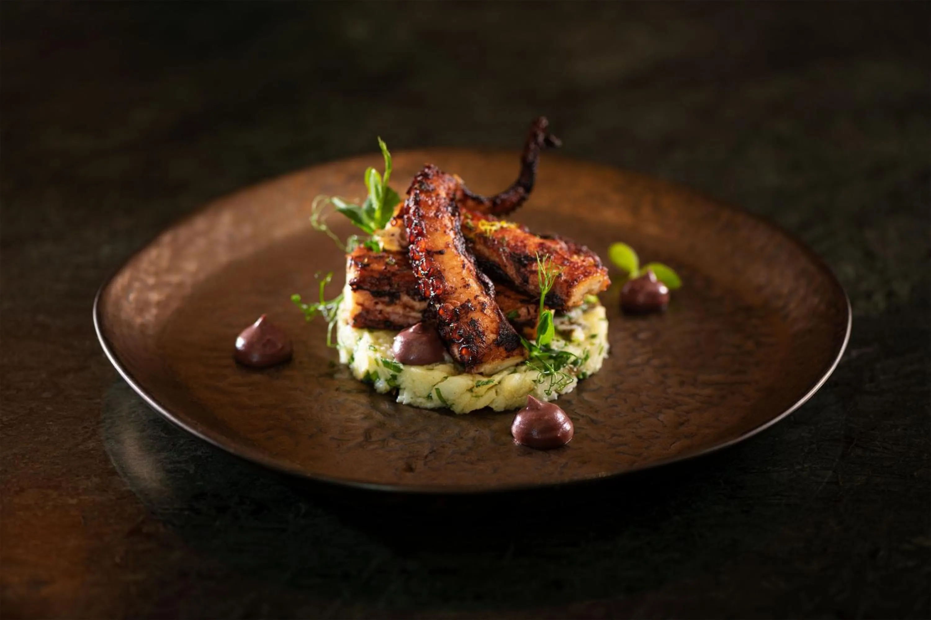 Restaurant/places to eat in The St. Regis Saadiyat Island Resort, Abu Dhabi