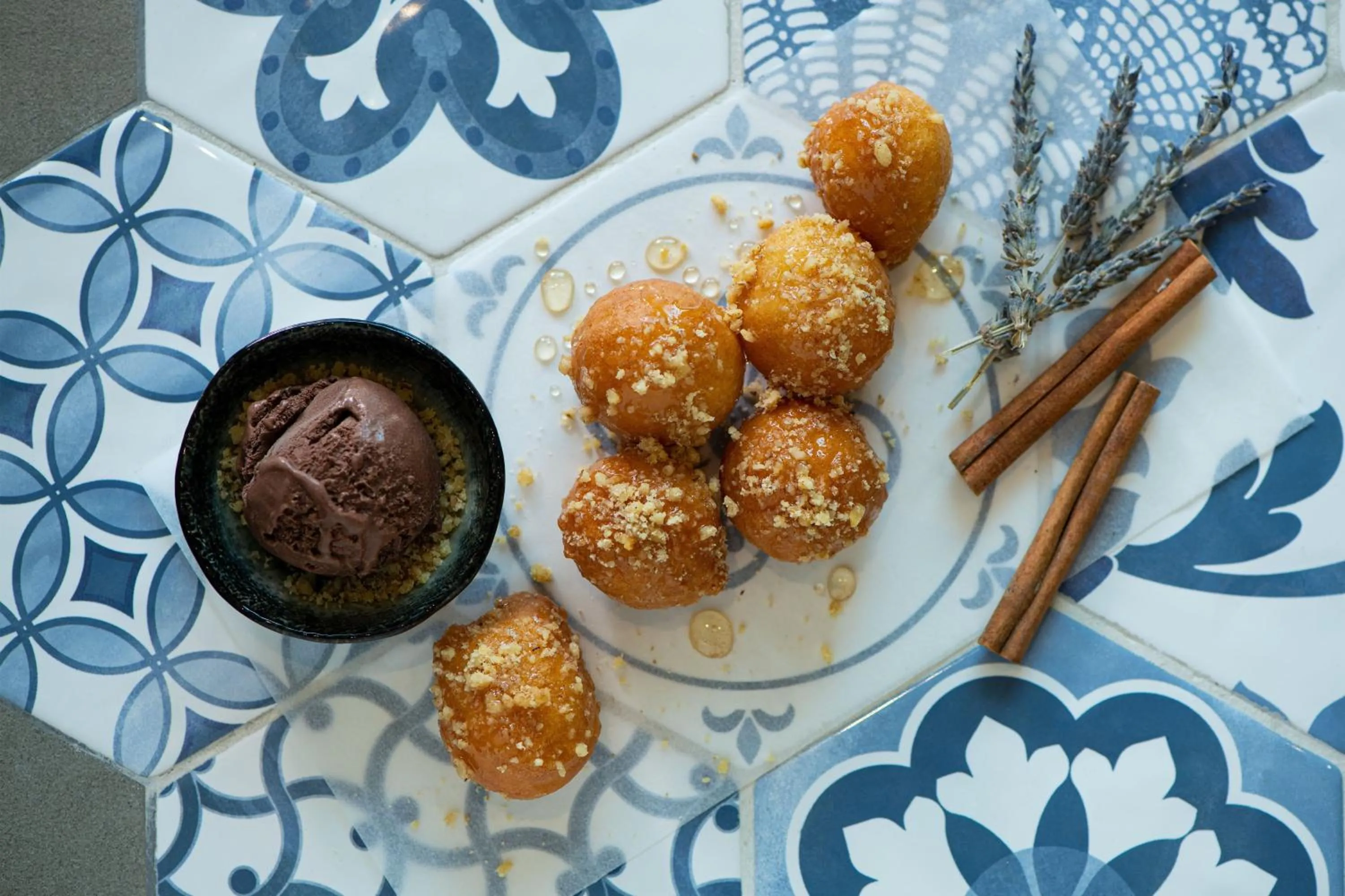 Restaurant/places to eat in The St. Regis Saadiyat Island Resort, Abu Dhabi