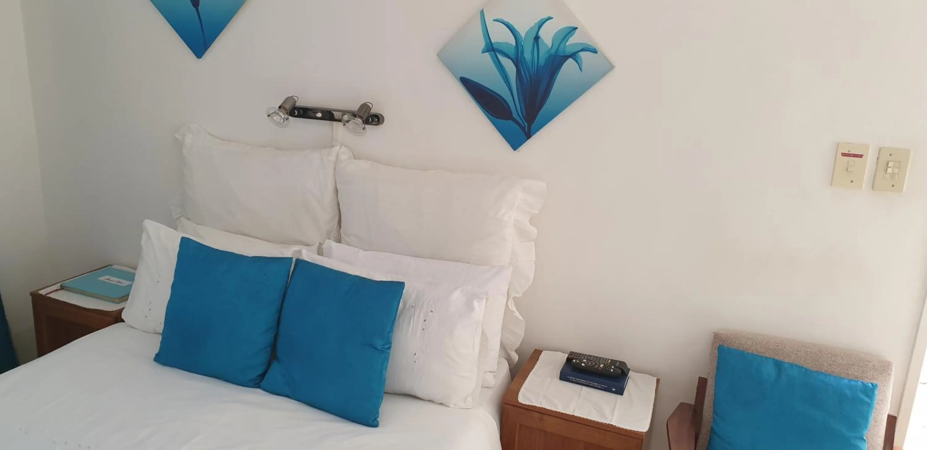 Bed in Stemar Self Catering