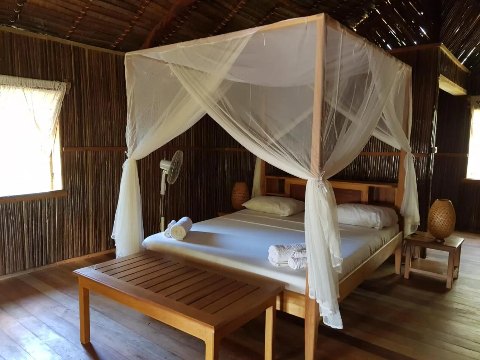 Photo of the whole room, Bed in Emeraude Lodge