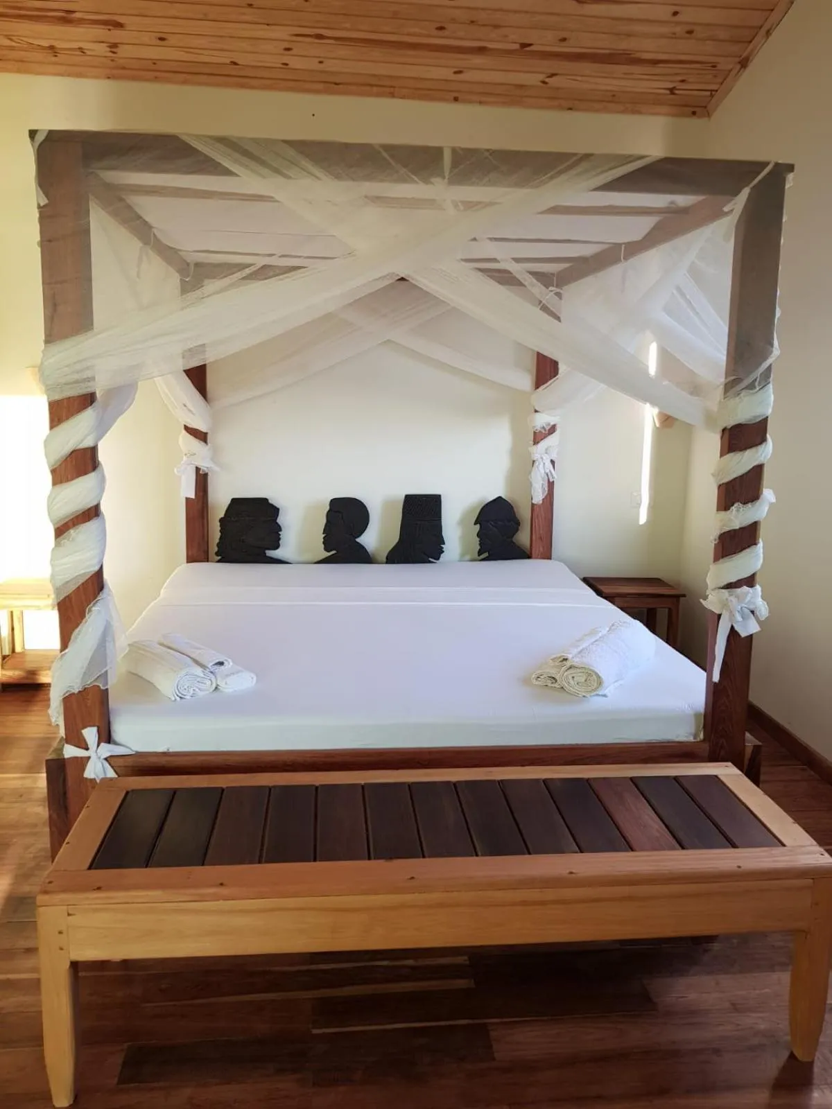 Bed in Emeraude Lodge