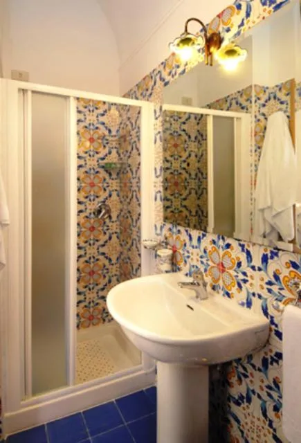 Bathroom in Locanda Degli Dei