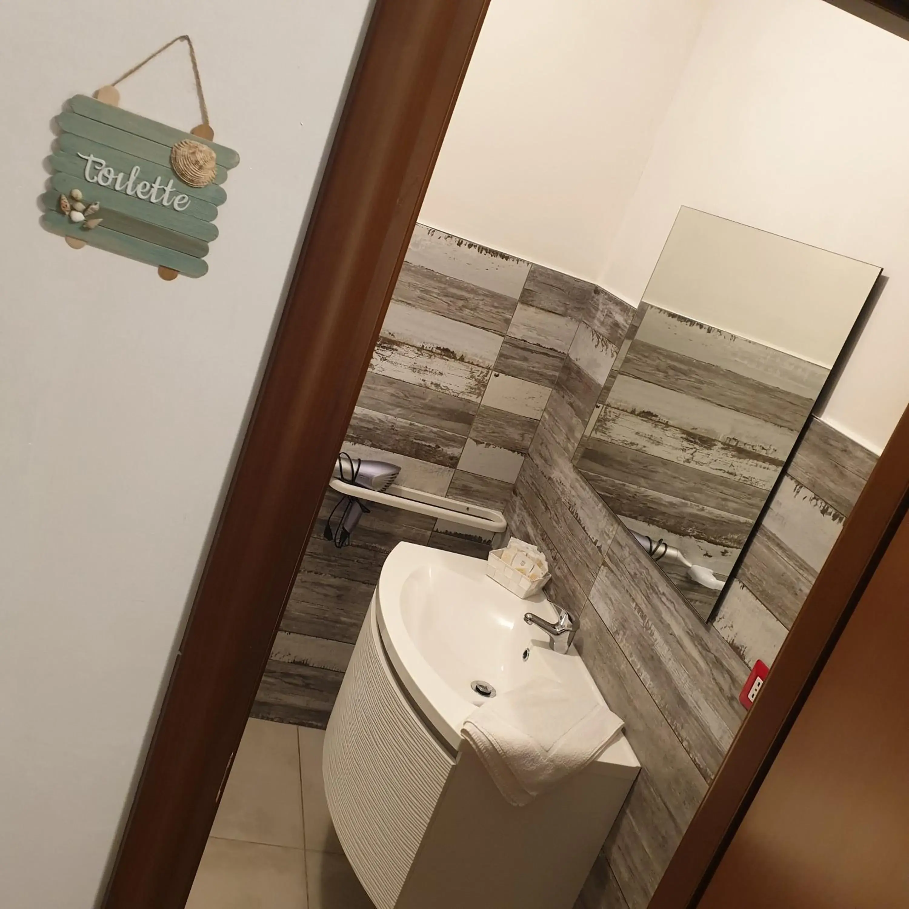 Quadruple Room in Chalet del Mare Quadruple Room in Chalet del Mare