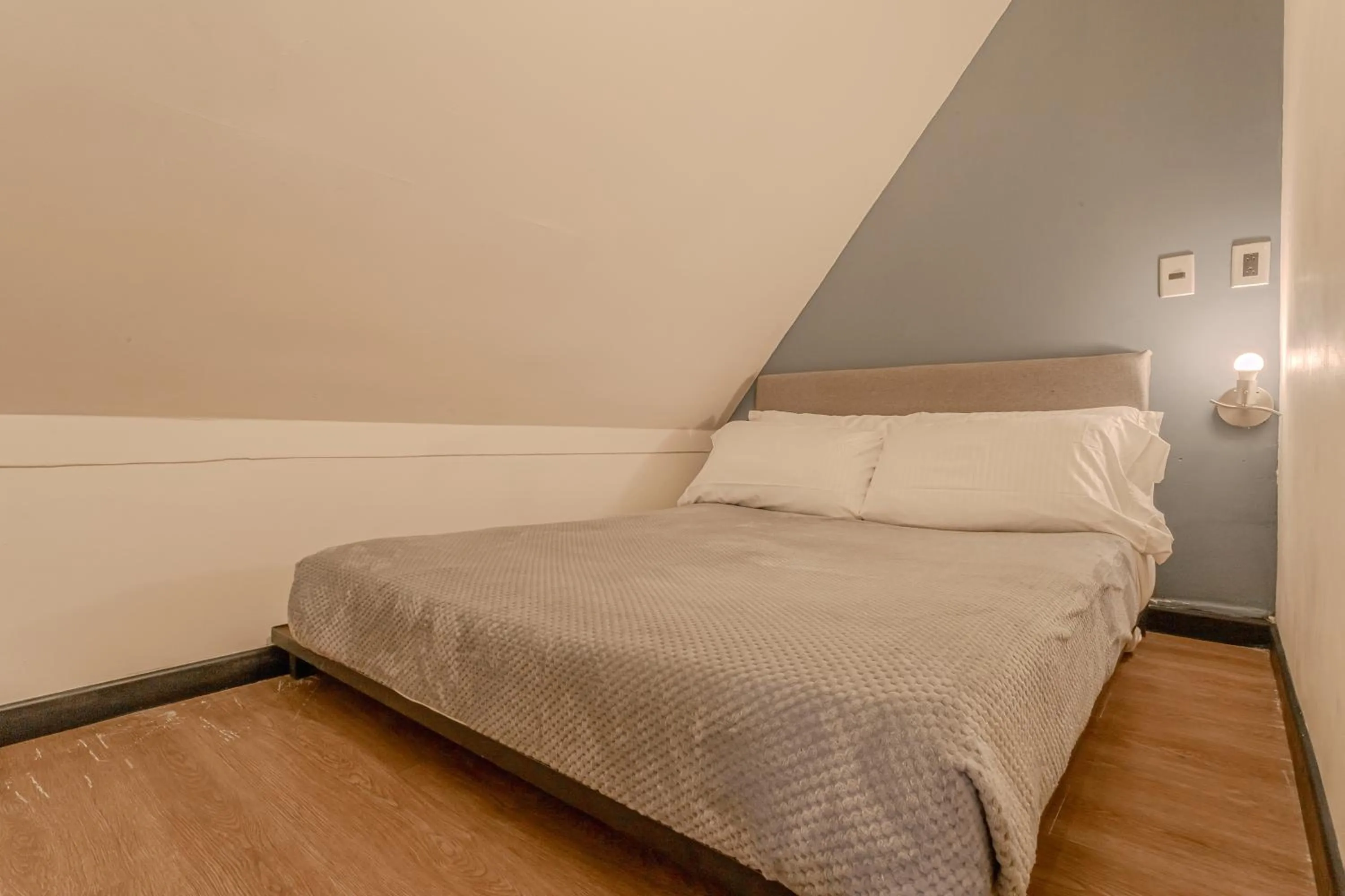 Bed in Soy Local Parque La 93