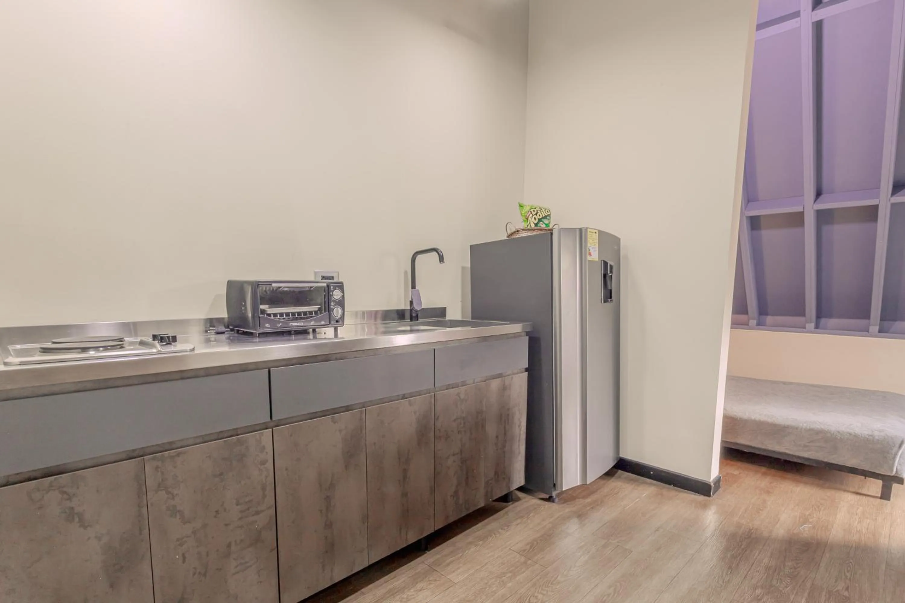 Kitchen or kitchenette in Soy Local Parque La 93