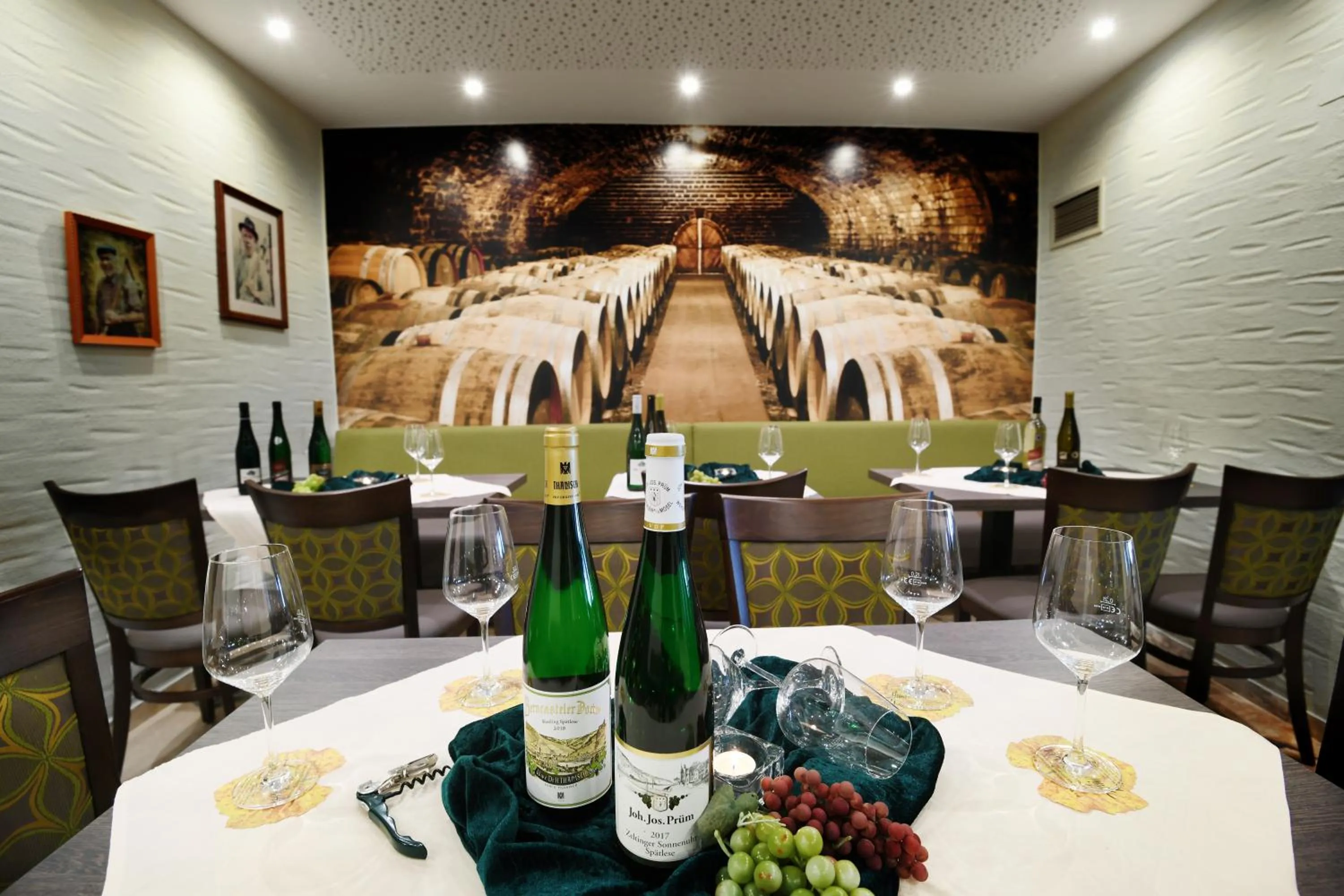 Restaurant/places to eat in Moselstern-Hotel "Weinhaus Fuhrmann"