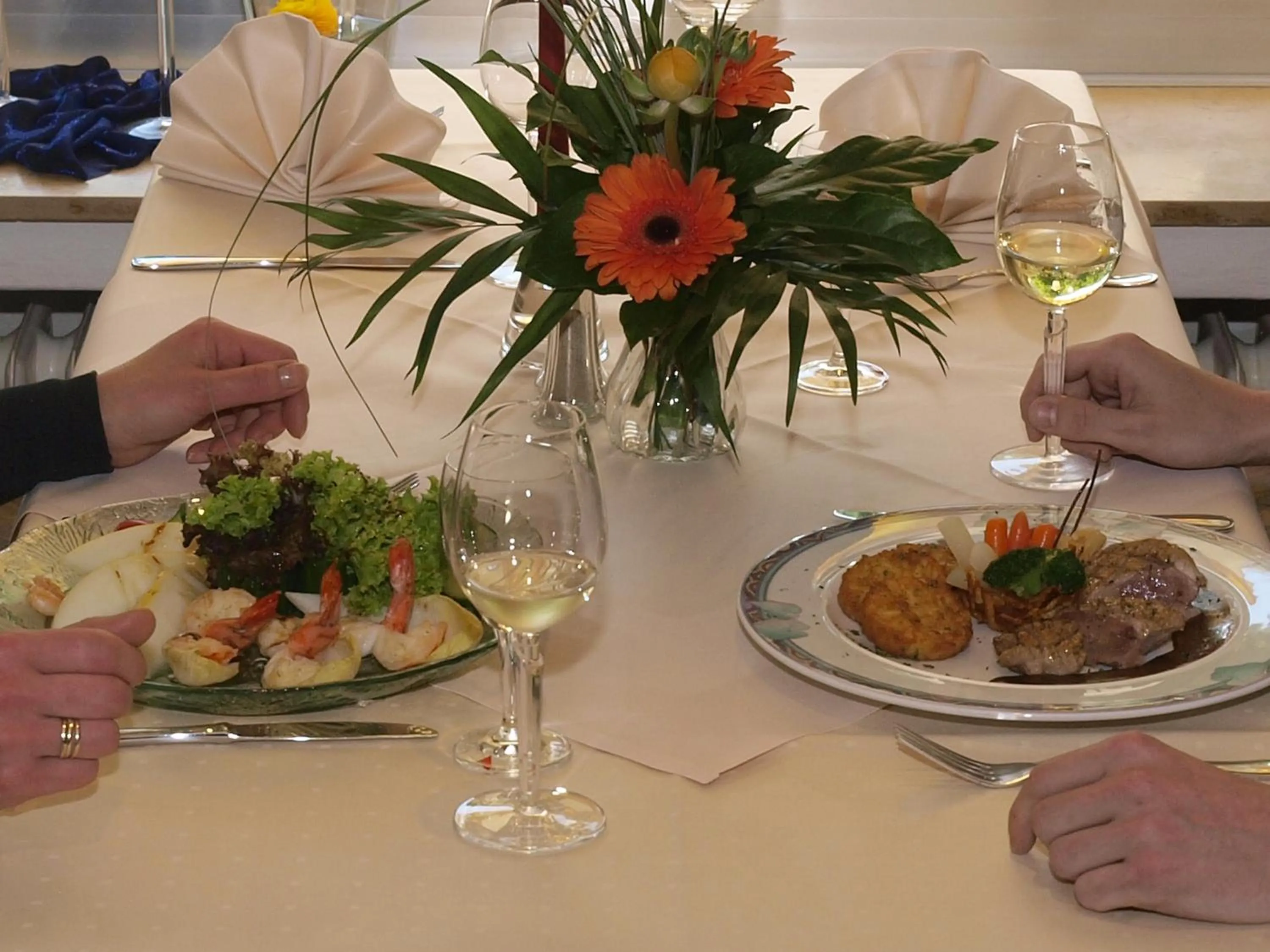 Restaurant/places to eat in Moselstern-Hotel "Weinhaus Fuhrmann"