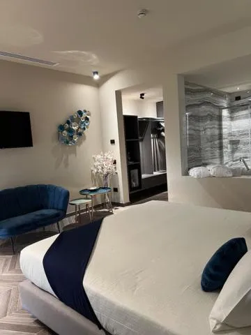 Bed in Hotel Motel Top