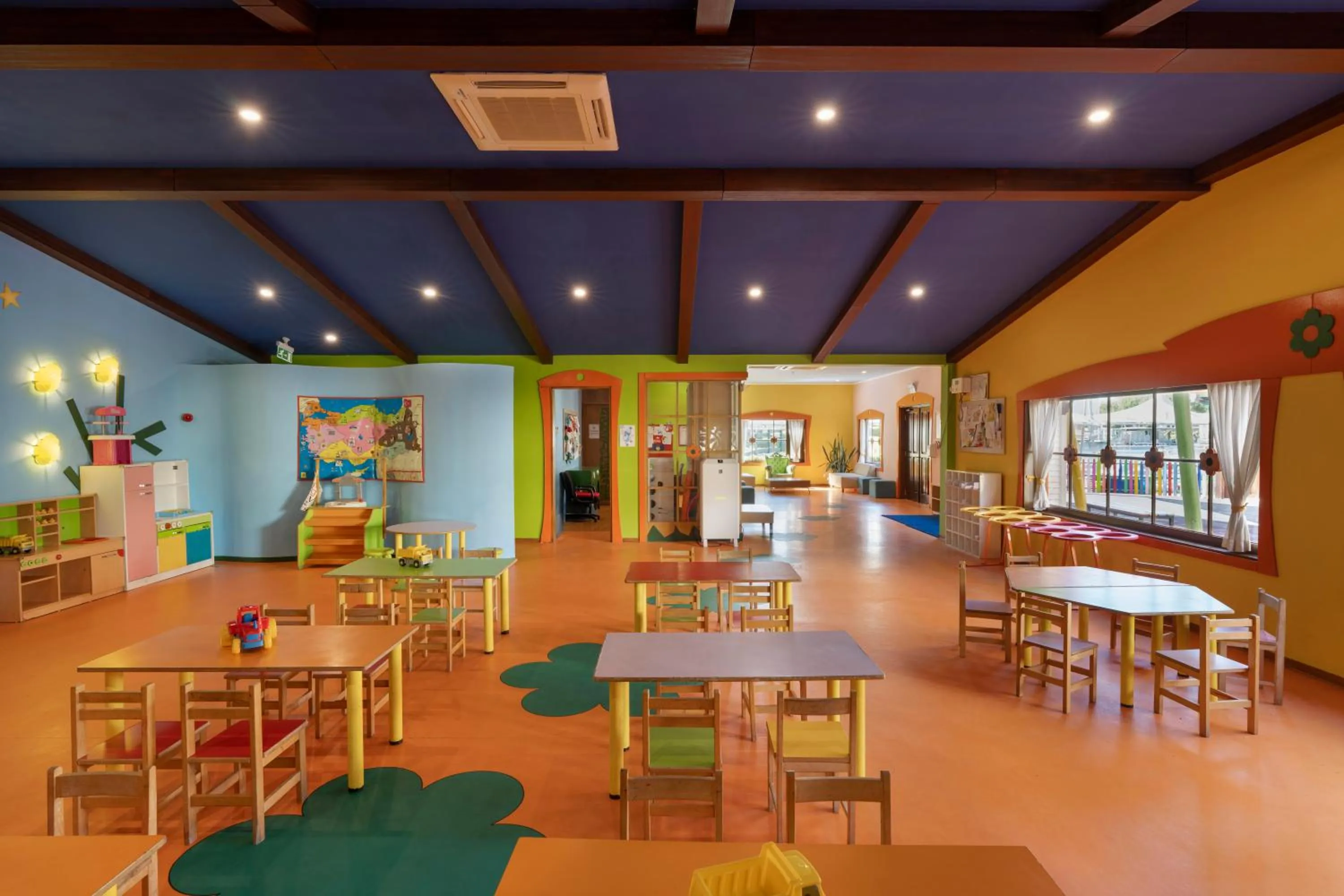 Children play ground in Limak Limra Hotel & Resort Kemer - Kids Concept