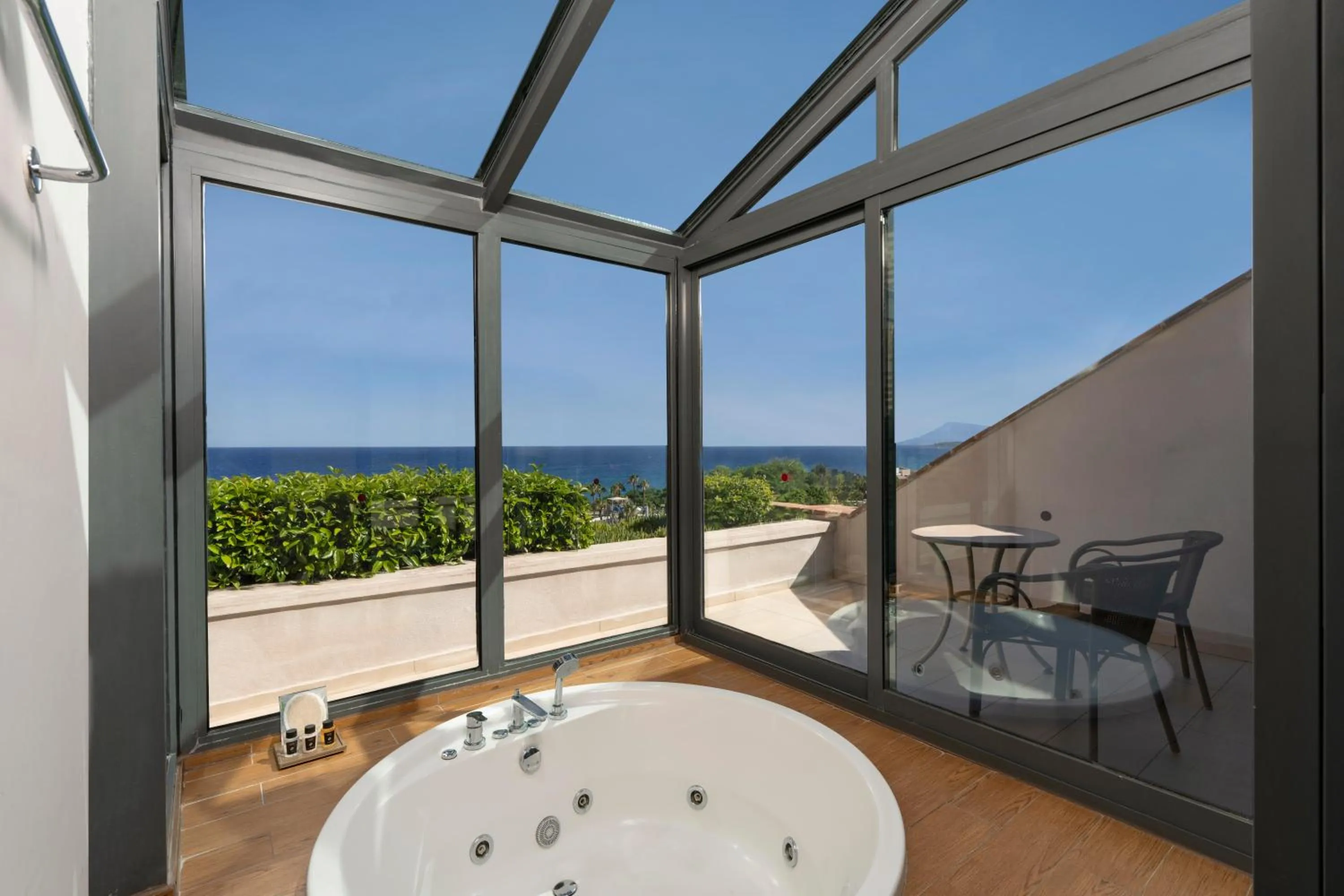 Patio in Limak Limra Hotel & Resort Kemer - Kids Concept