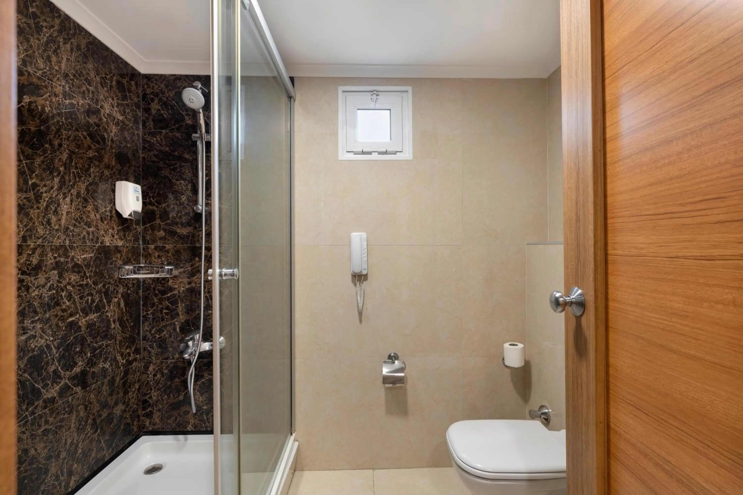 Shower in Limak Limra Hotel & Resort Kemer - Kids Concept