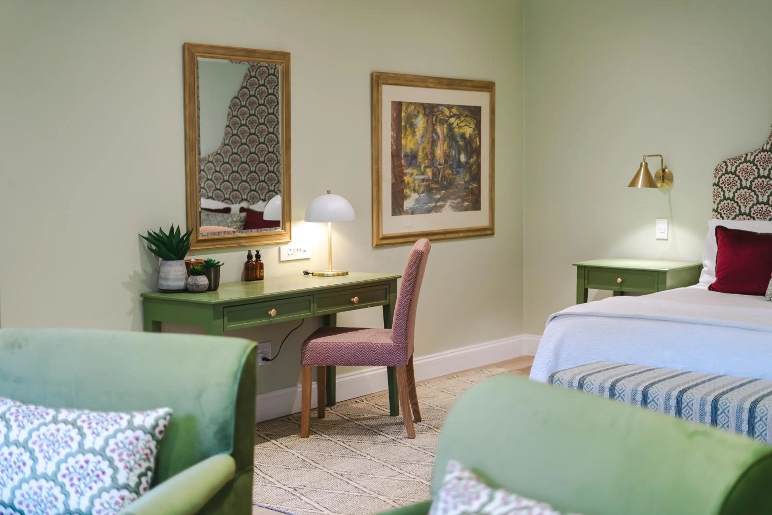 Photo of the whole room, Bed in Last Word Franschhoek