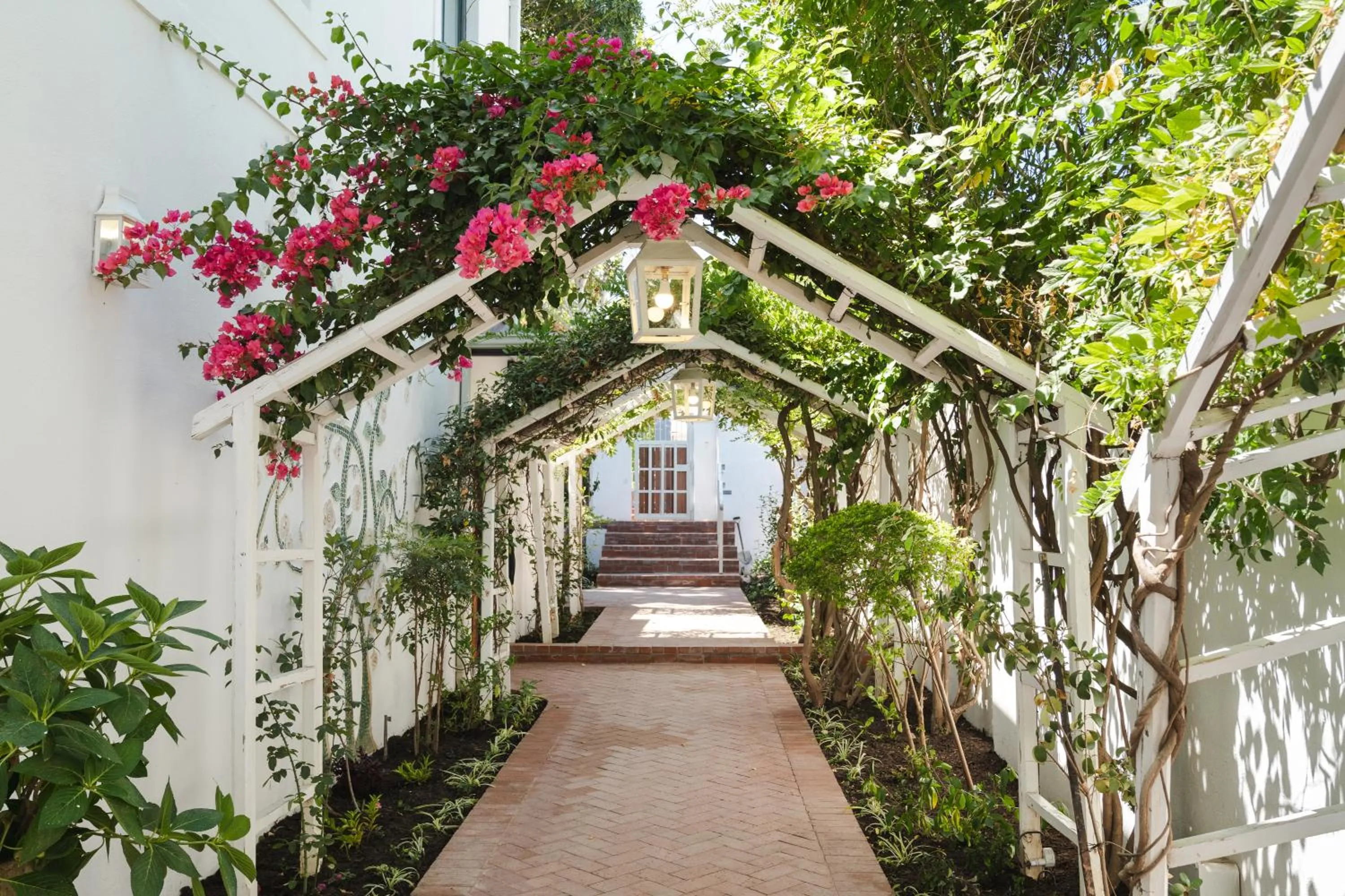 Facade/entrance in Last Word Franschhoek