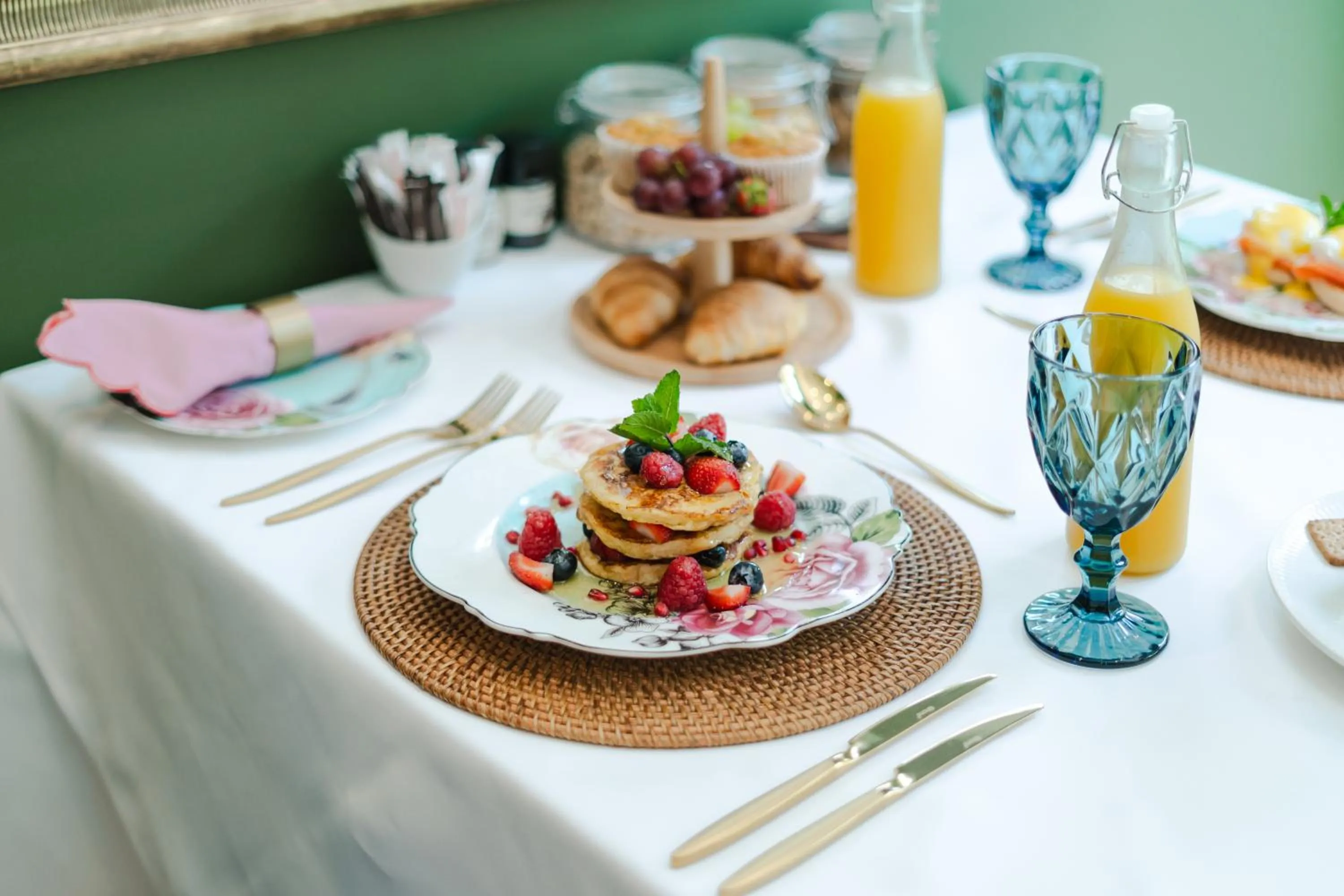 Food and drinks in Last Word Franschhoek