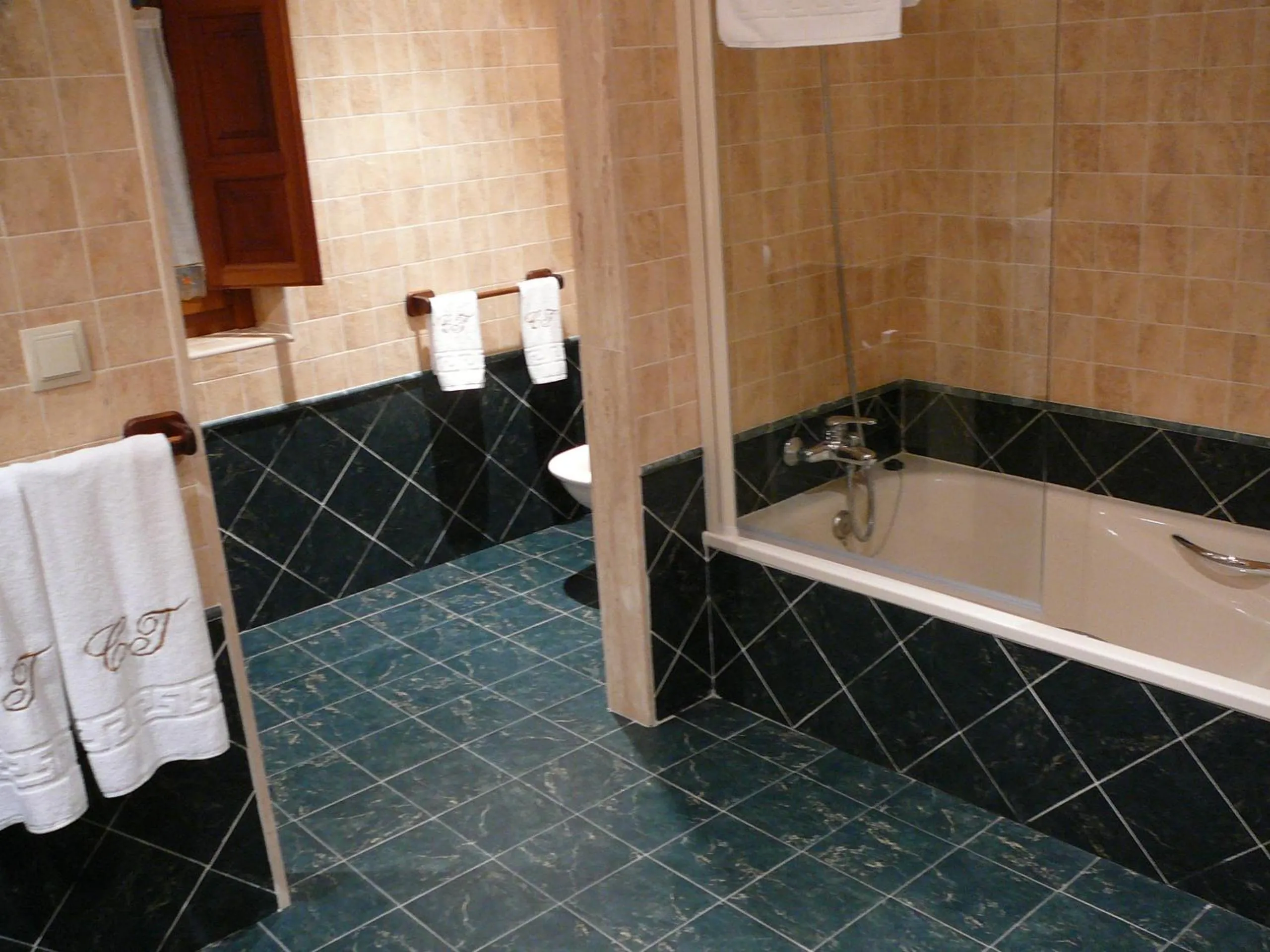 Bathroom in Hotel Casona De Tresali