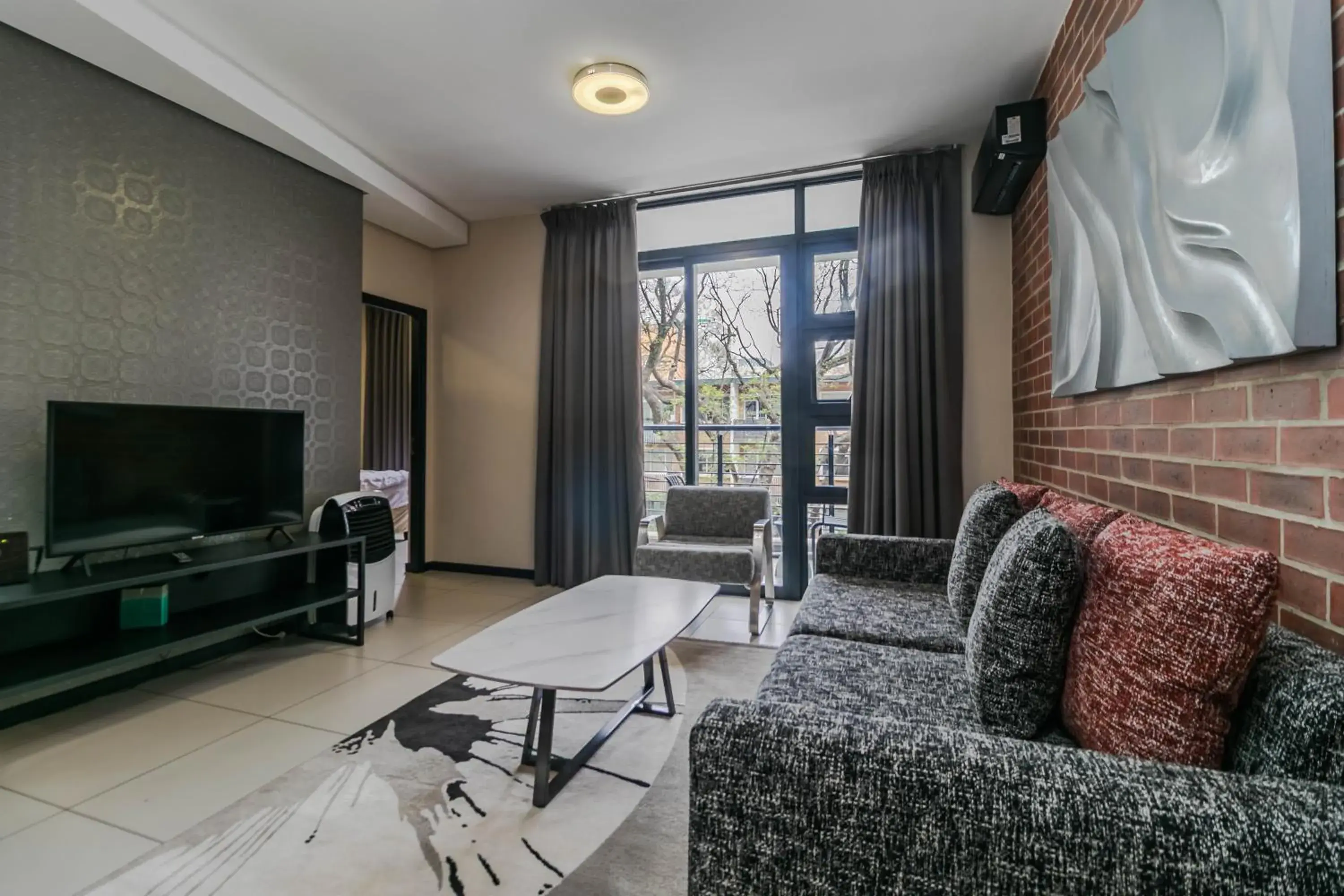 Deluxe 2 bed 2 bath in Easy Stay - The Vantage Rosebank Deluxe 2 bed 2 bath in Easy Stay - The Vantage Rosebank