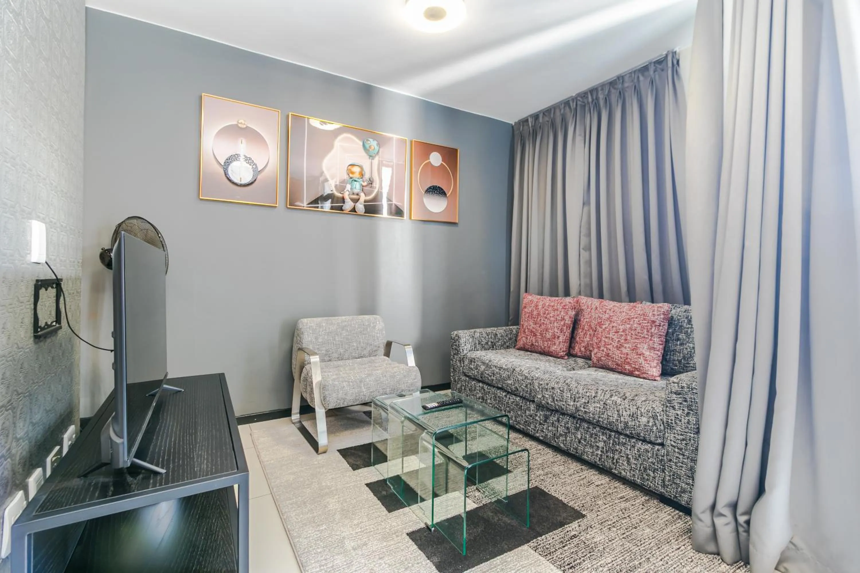 Living room in Easy Stay - The Vantage Rosebank