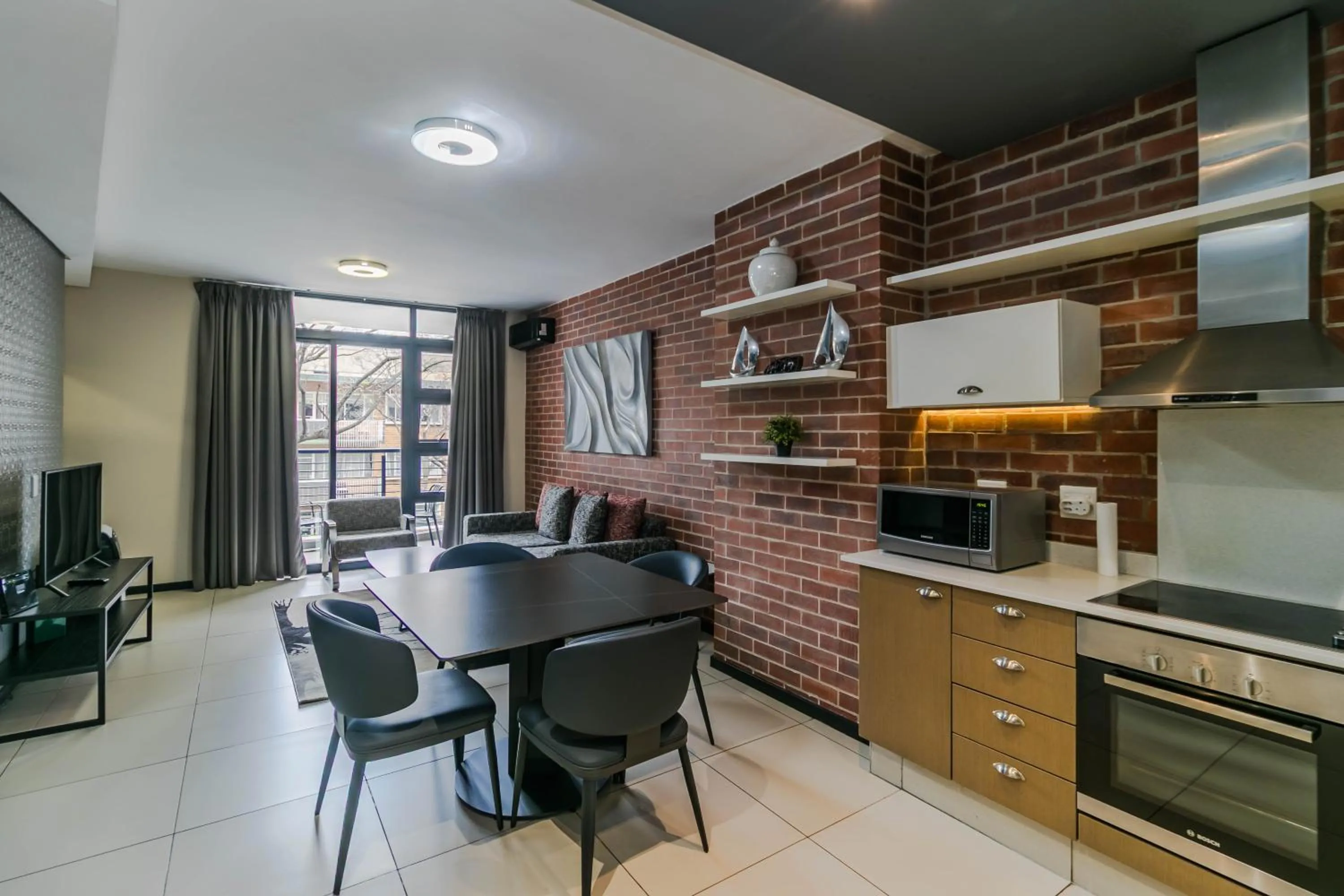 oven in Easy Stay - The Vantage Rosebank