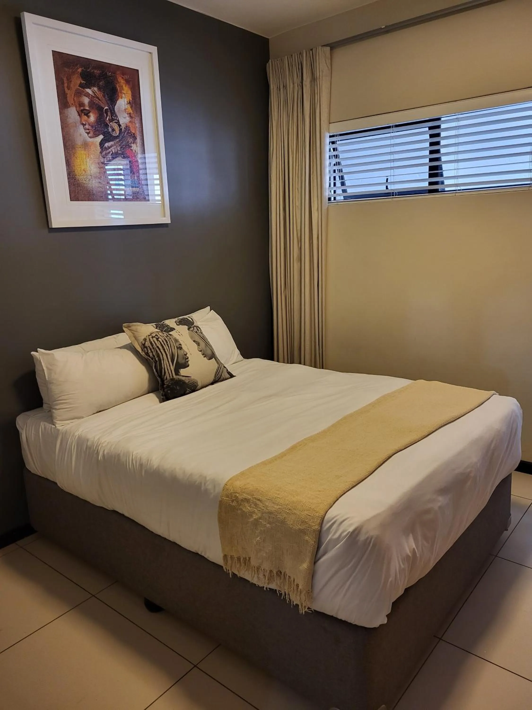Bed in Easy Stay - The Vantage Rosebank