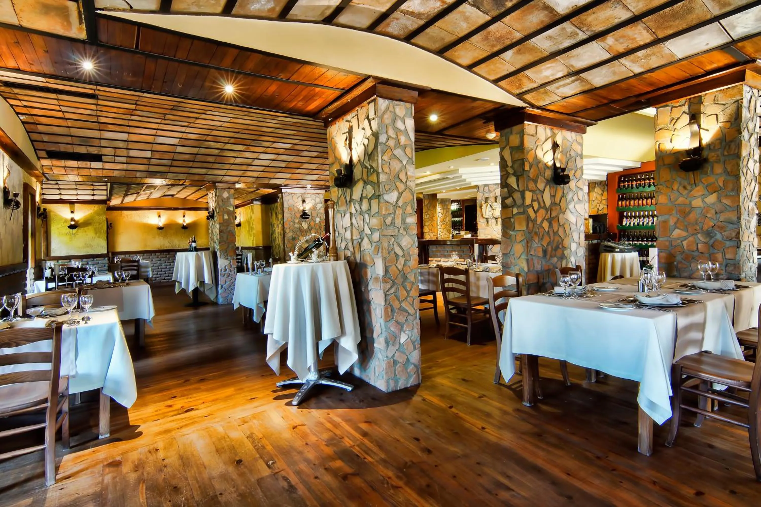 Dinner, Restaurant/Places to Eat in Limak Arcadia Golf Resort - 2 children Free up to age 14