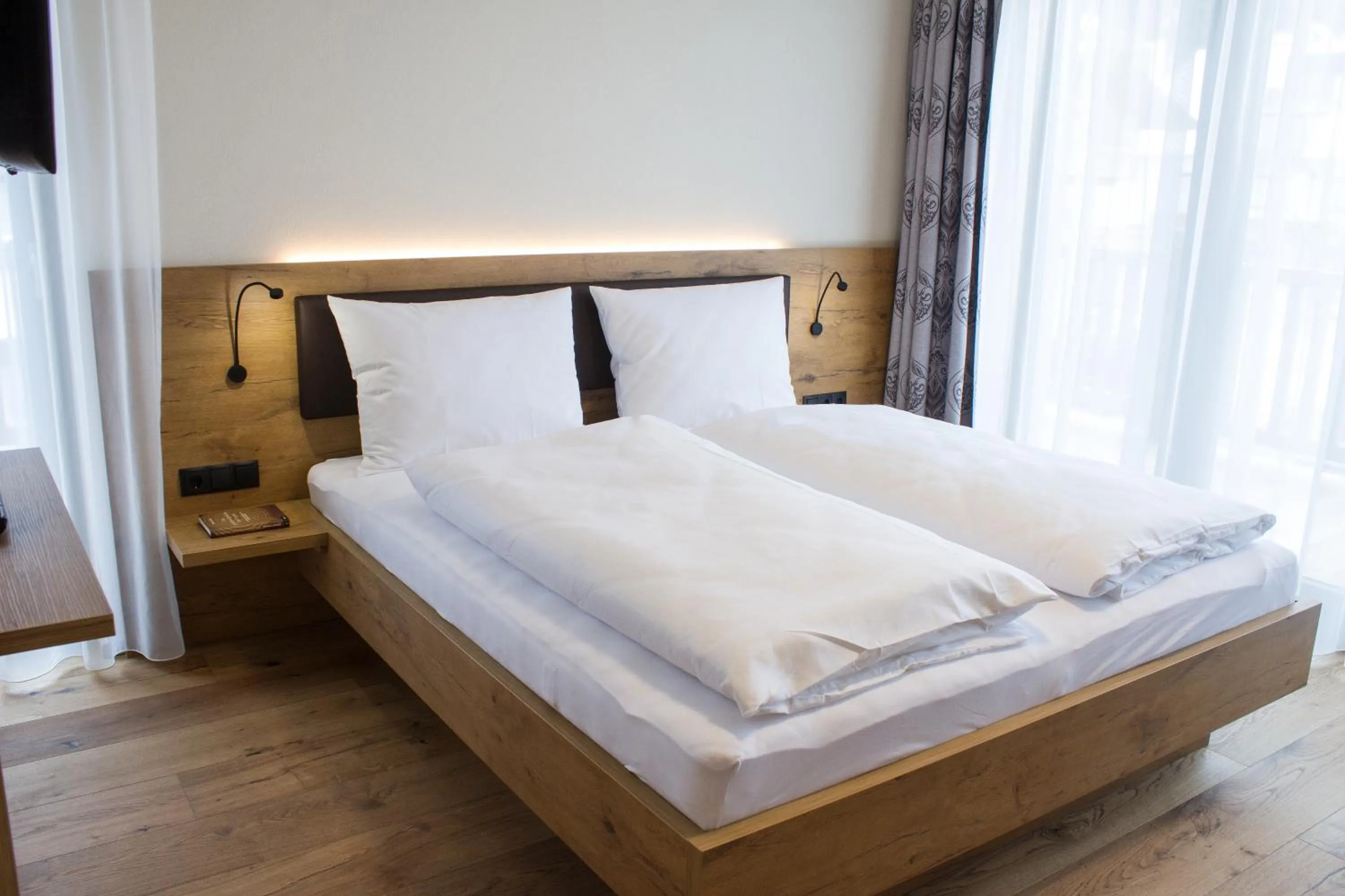 Bedroom, Bed in Panorama Apart Weisses Rössl